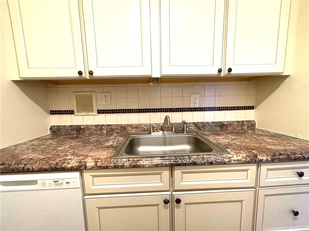 35 Park Avenue # 2L, Suffern, NY 10901