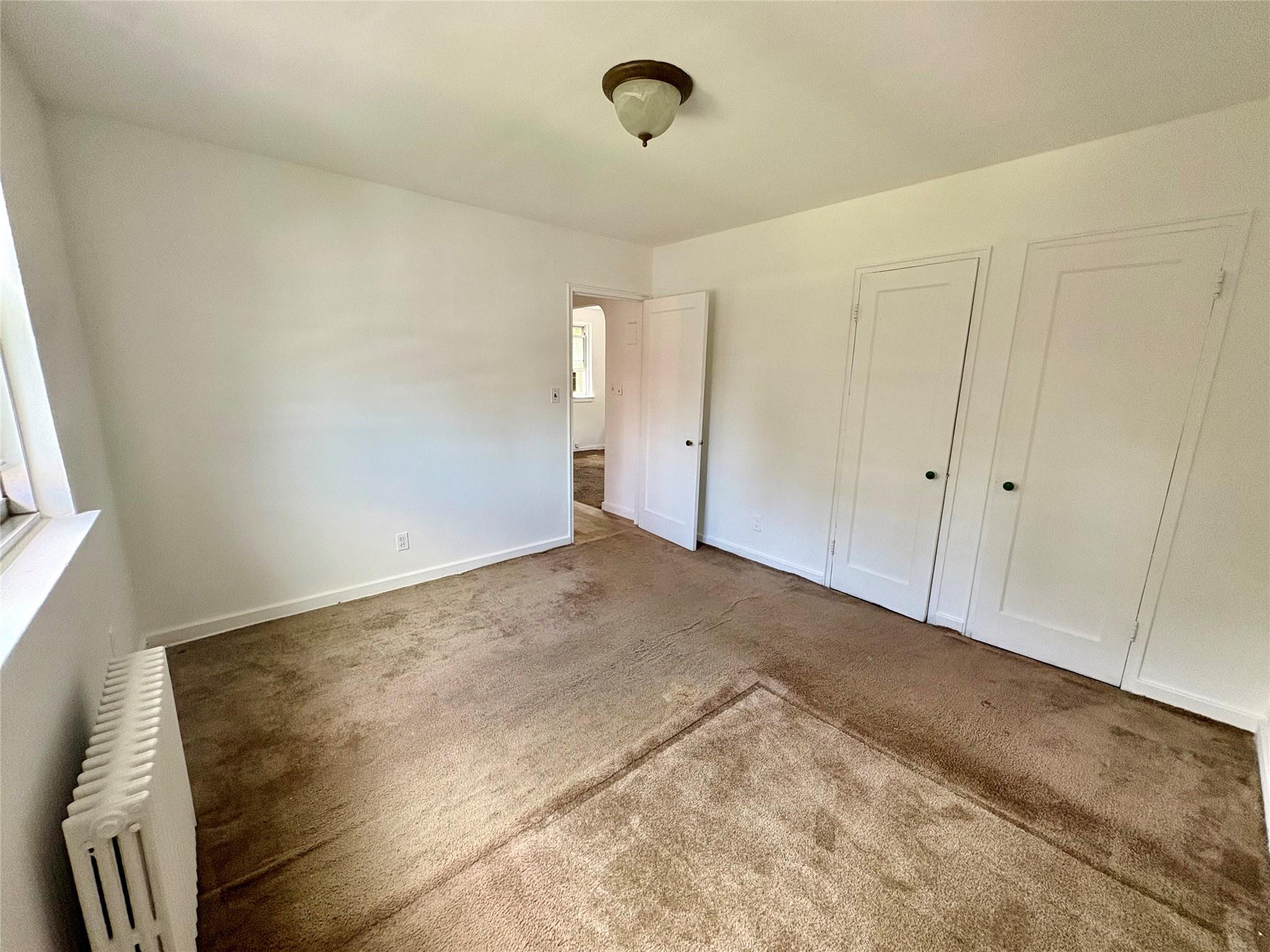 254-33 75 Avenue Avenue # 2nd Floor, Glen Oaks, NY 11004