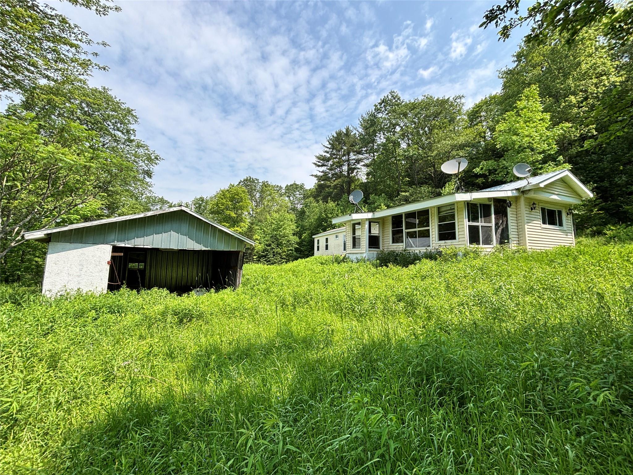 16 Indian Summer Road, Deposit, NY 13754