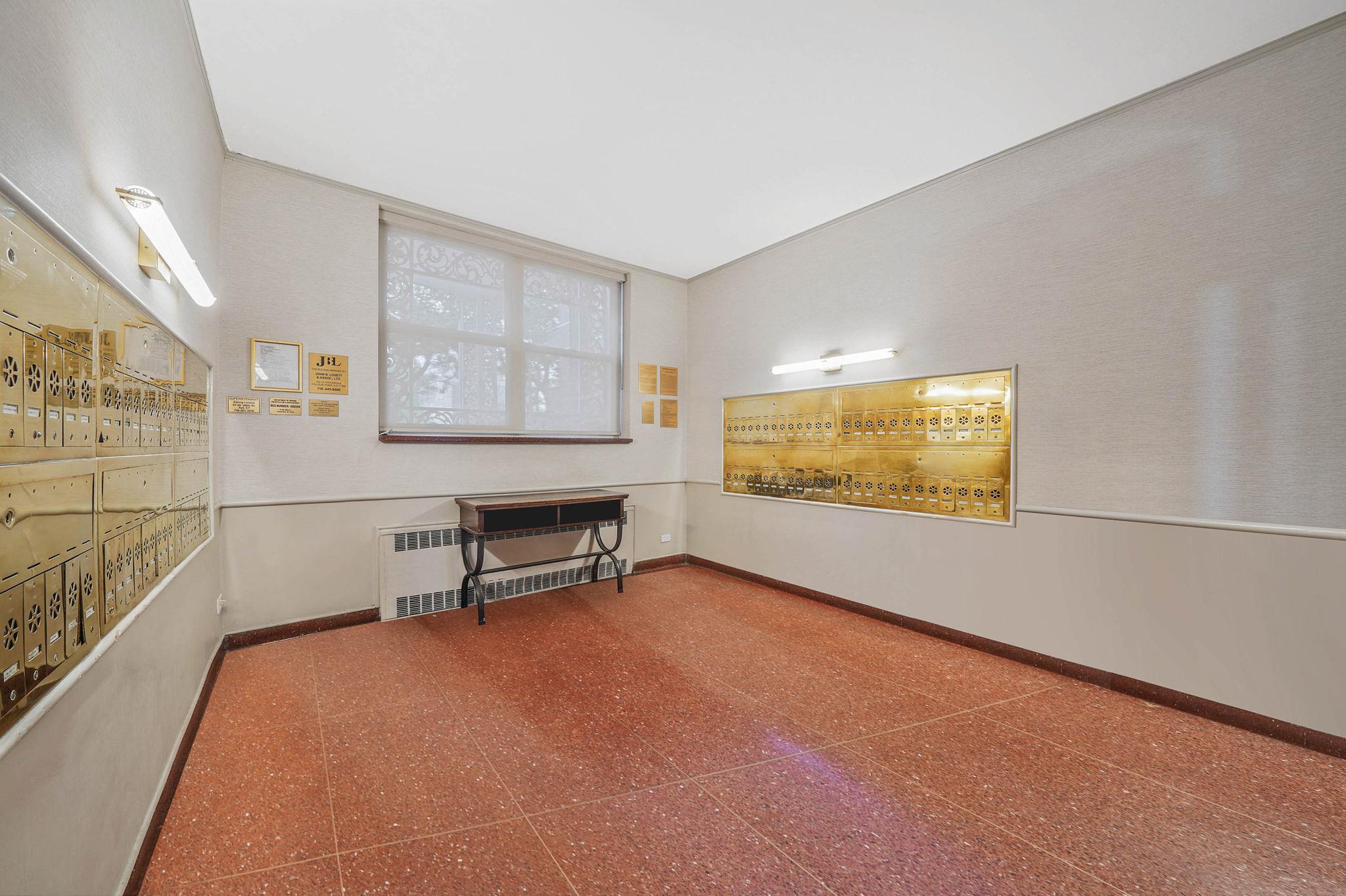 67-66 108th Street # D3, Forest Hills, NY 11375