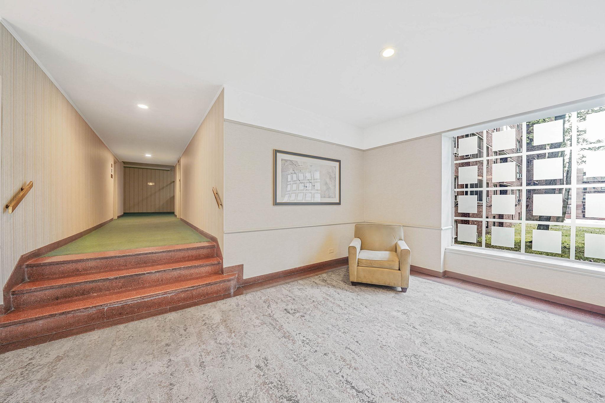 67-66 108th Street # D3, Forest Hills, NY 11375
