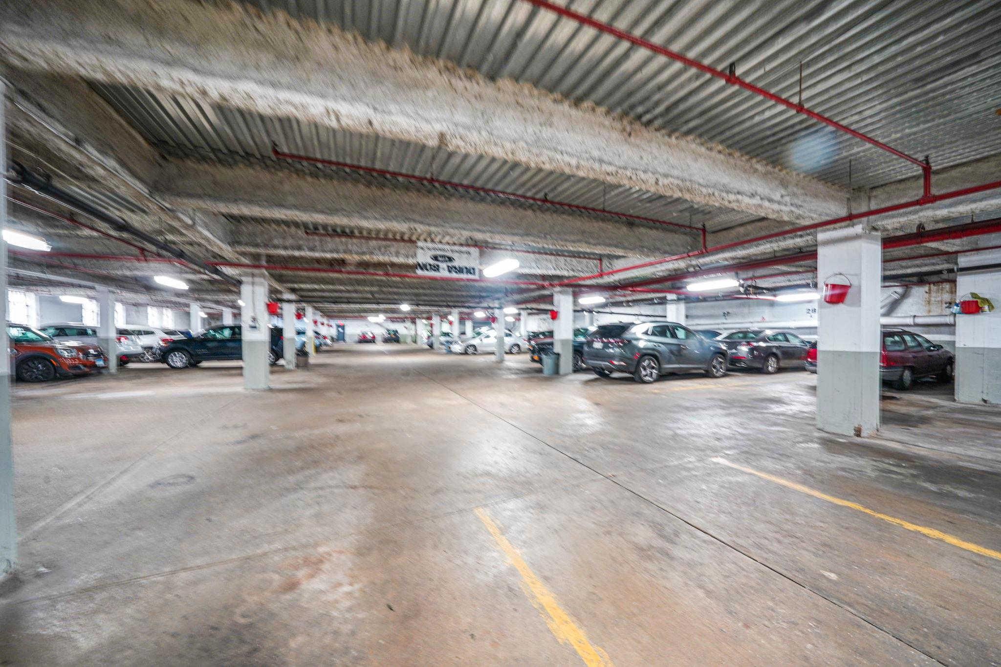 67-66 108th Street # D3, Forest Hills, NY 11375