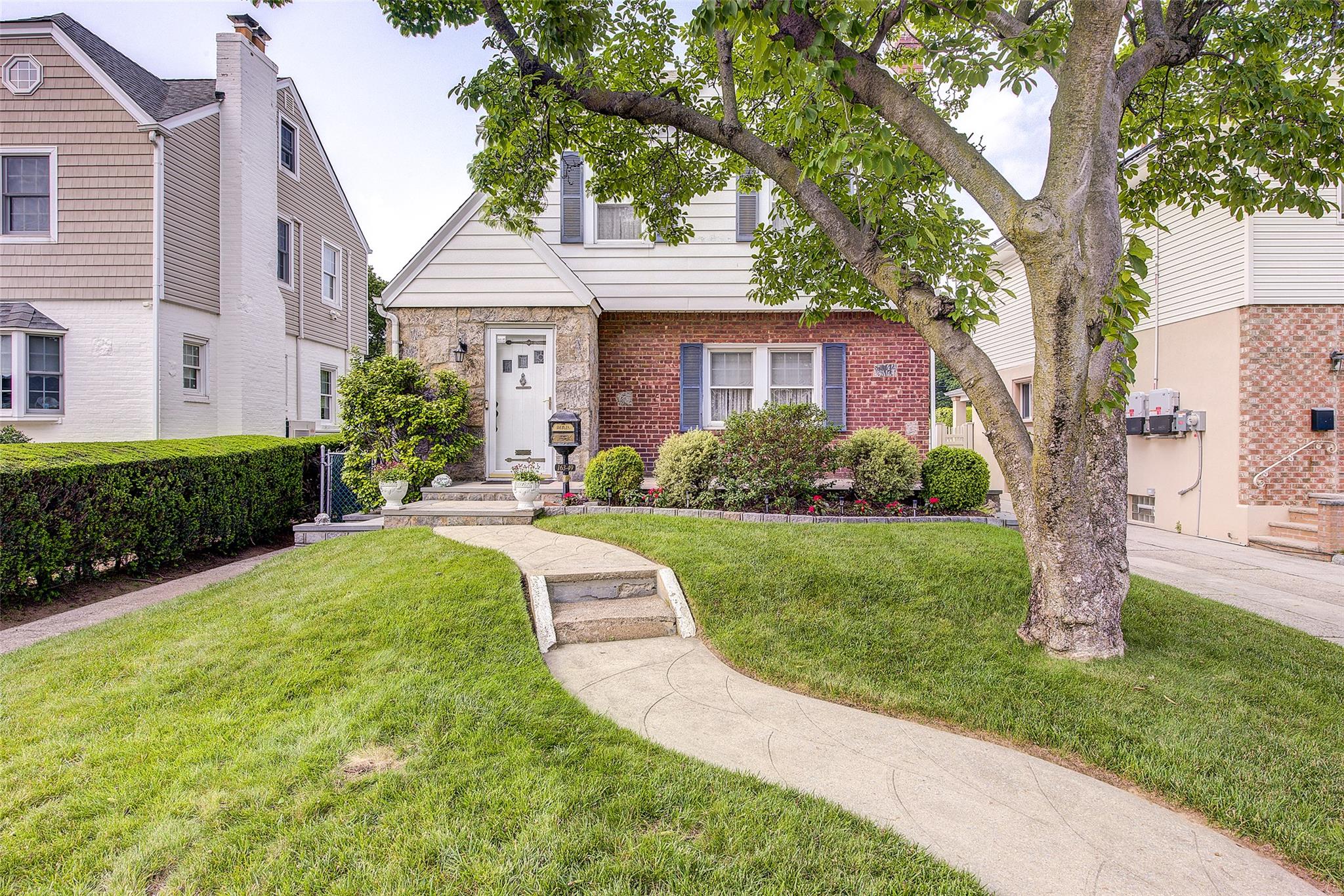 163-49 15th Drive, Whitestone, NY 11357