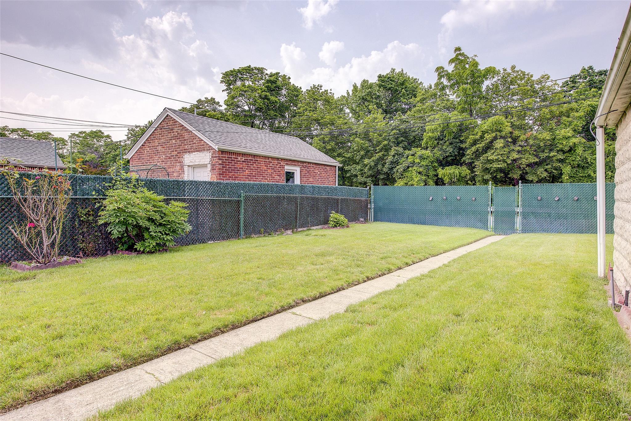 163-49 15th Drive, Whitestone, NY 11357