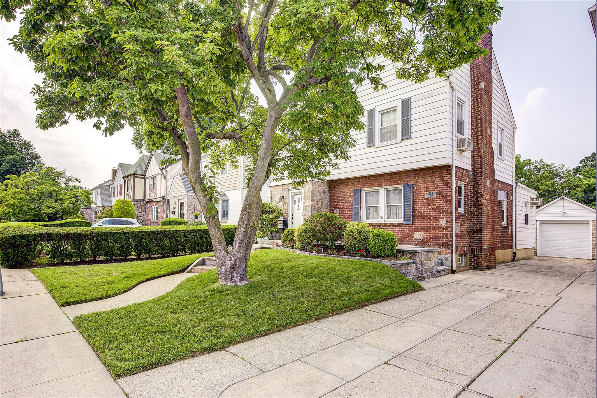 163 15th Drive, Whitestone, NY 11357