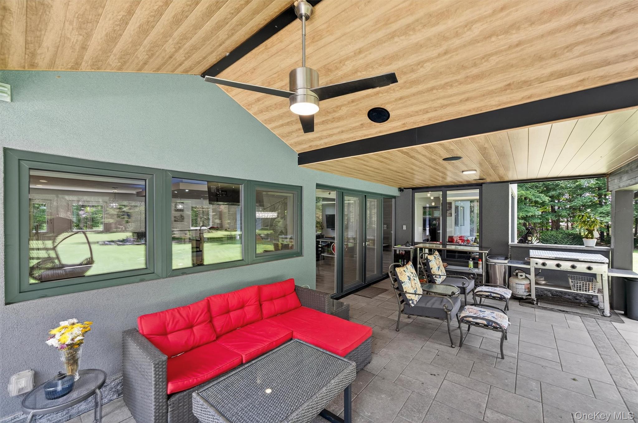 41 Sand Hill Lane, Florida, NY 10921