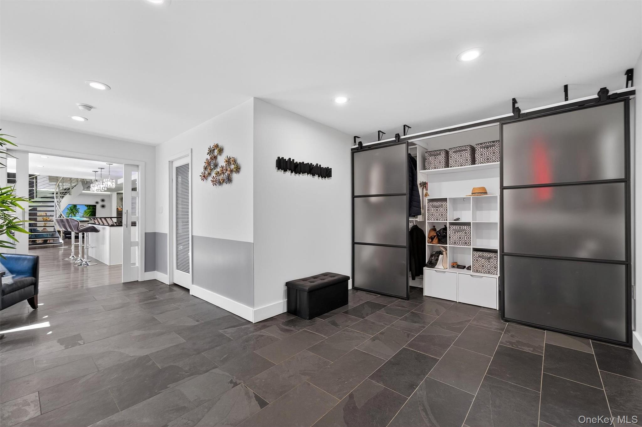 41 Sand Hill Lane, Florida, NY 10921