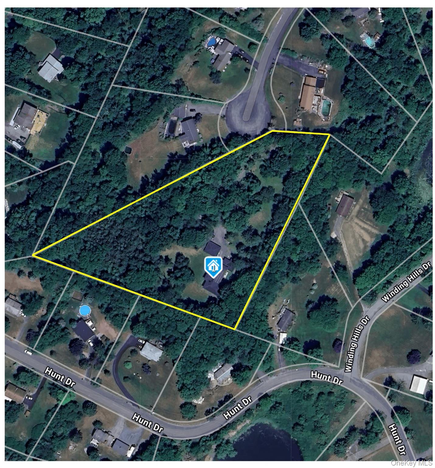 41 Sand Hill Lane, Florida, NY 10921