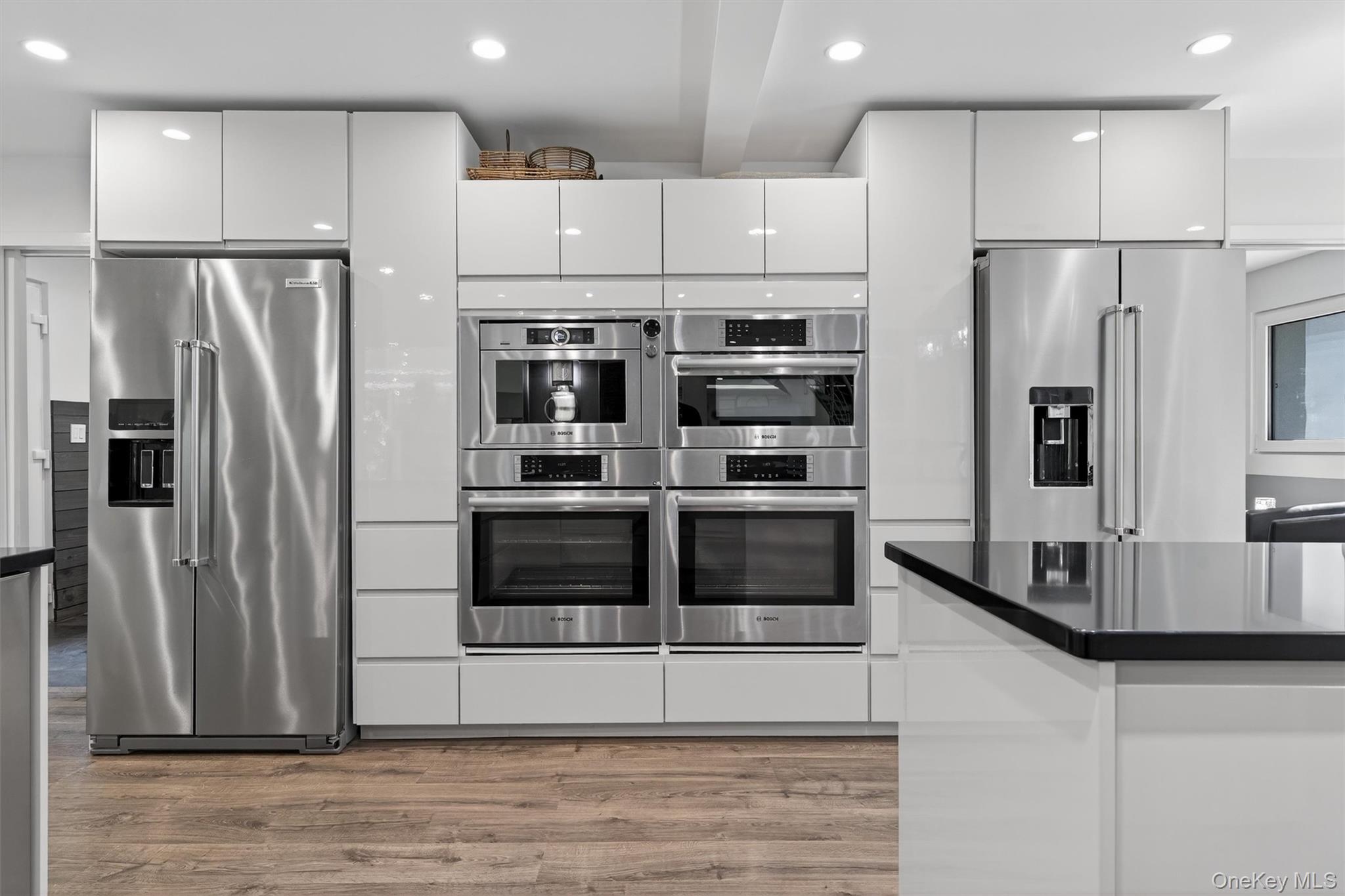 41 Sand Hill Lane, Florida, NY 10921