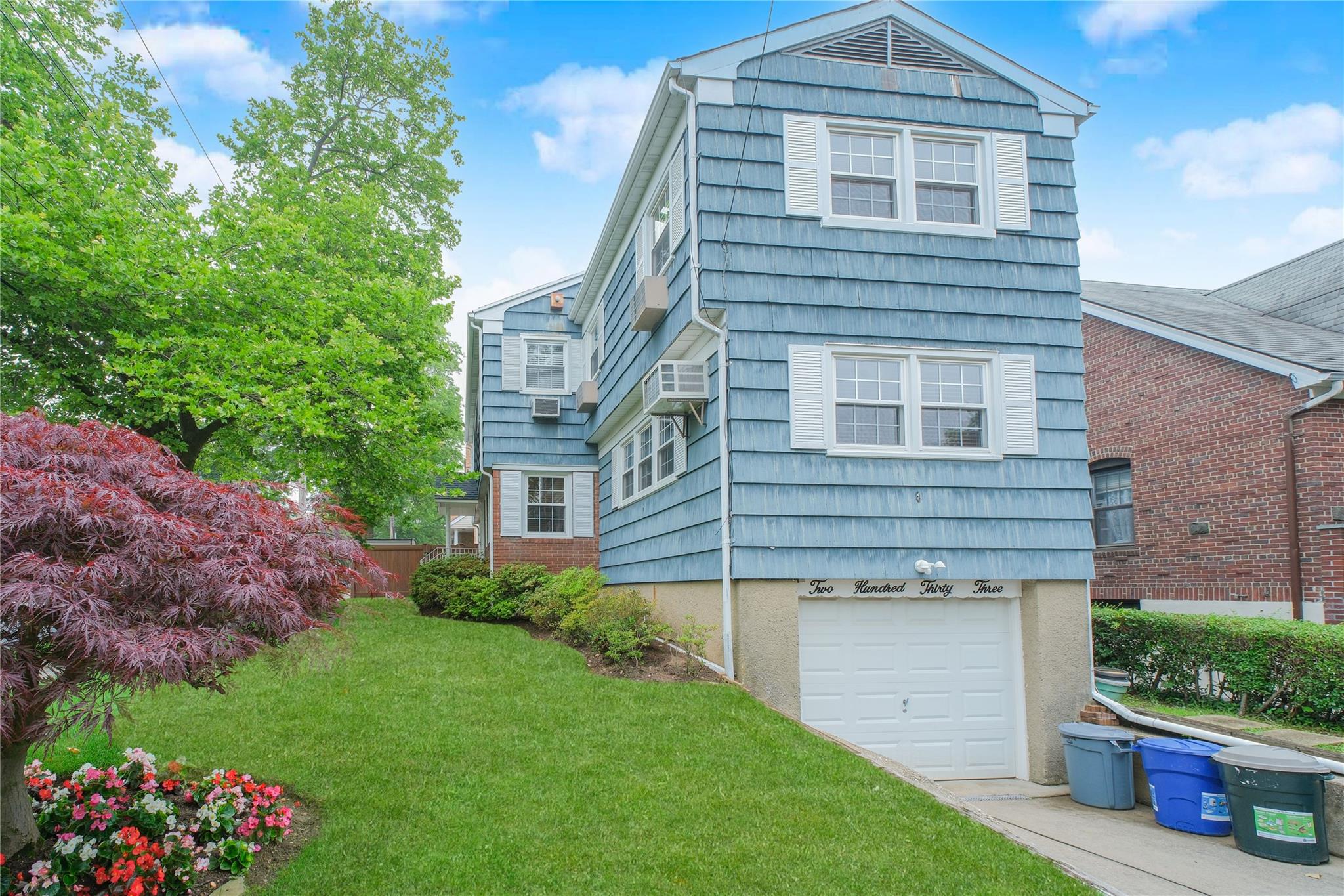 233 King Street, Staten Island, NY 10312