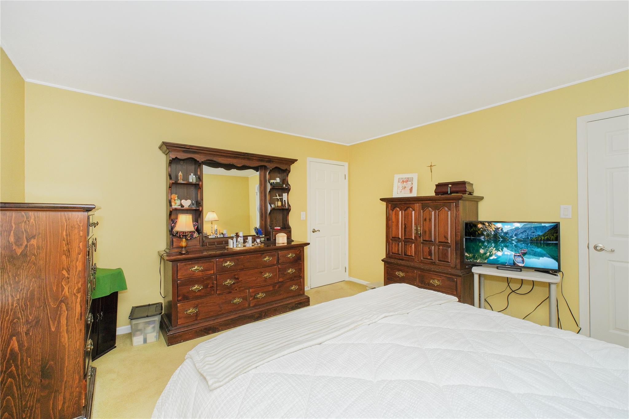 233 King Street, Staten Island, NY 10312