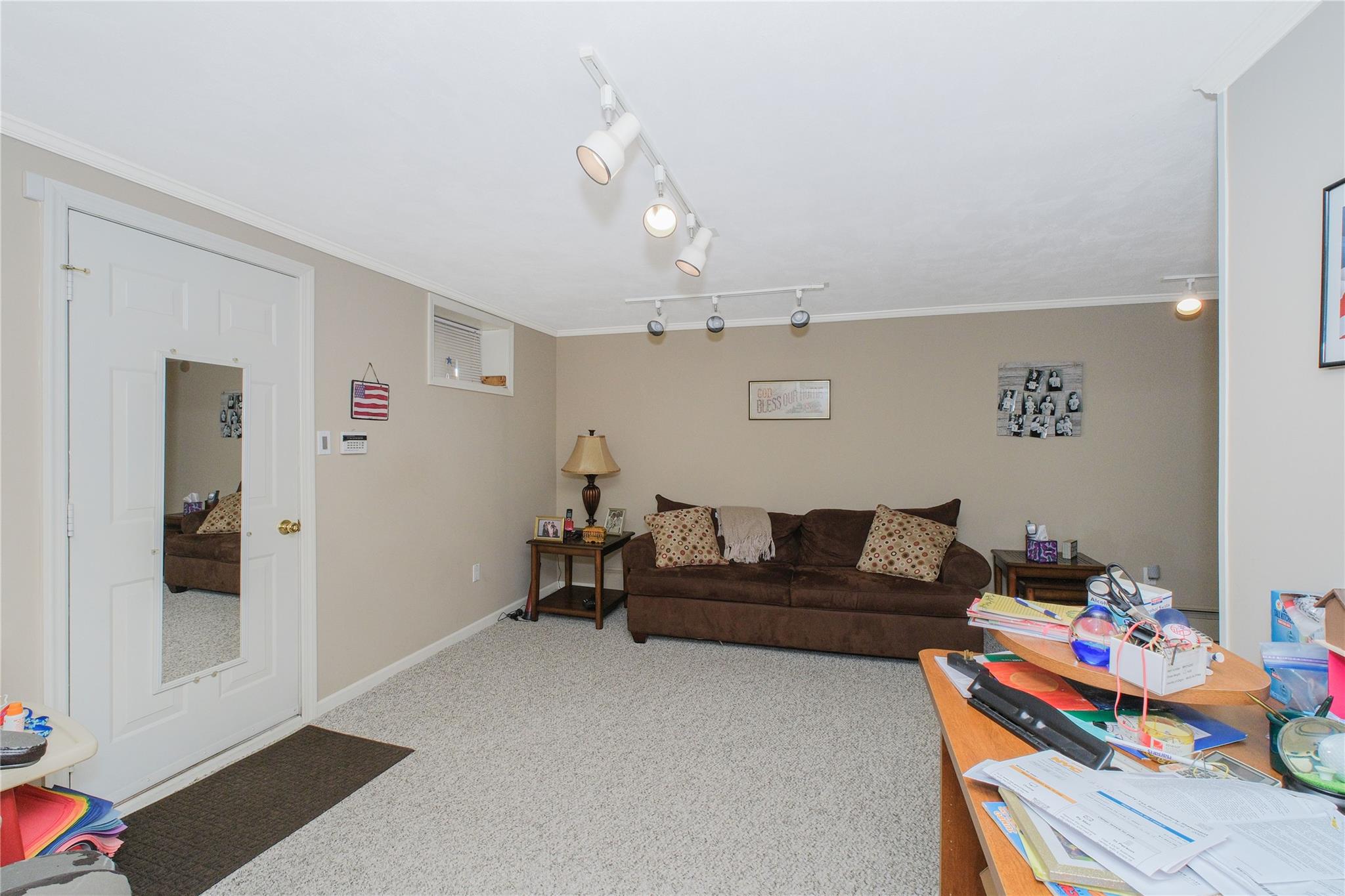 233 King Street, Staten Island, NY 10312