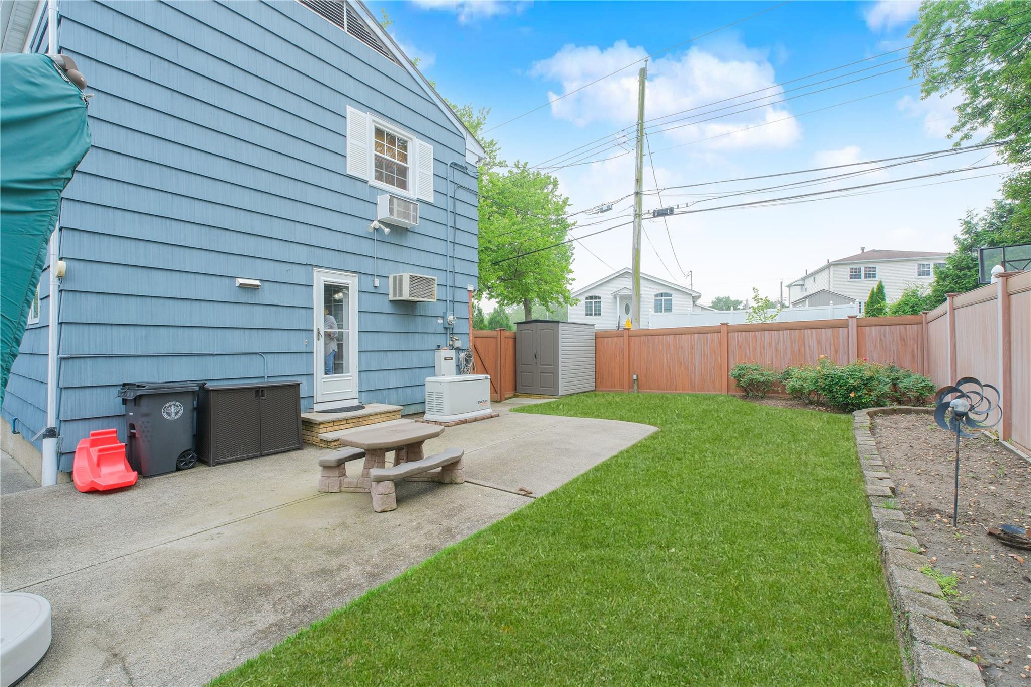 233 King Street, Staten Island, NY 10312