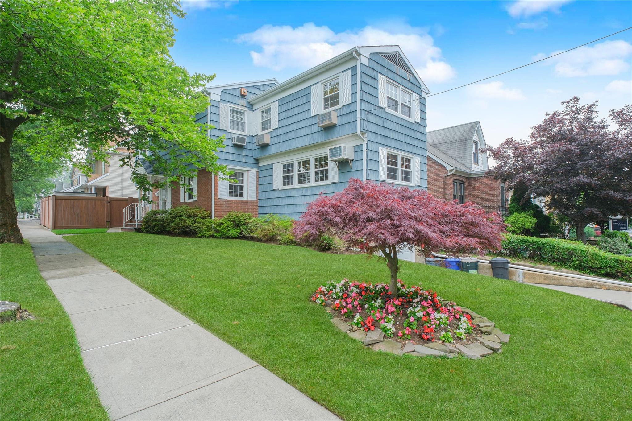 233 King Street, Staten Island, NY 10312