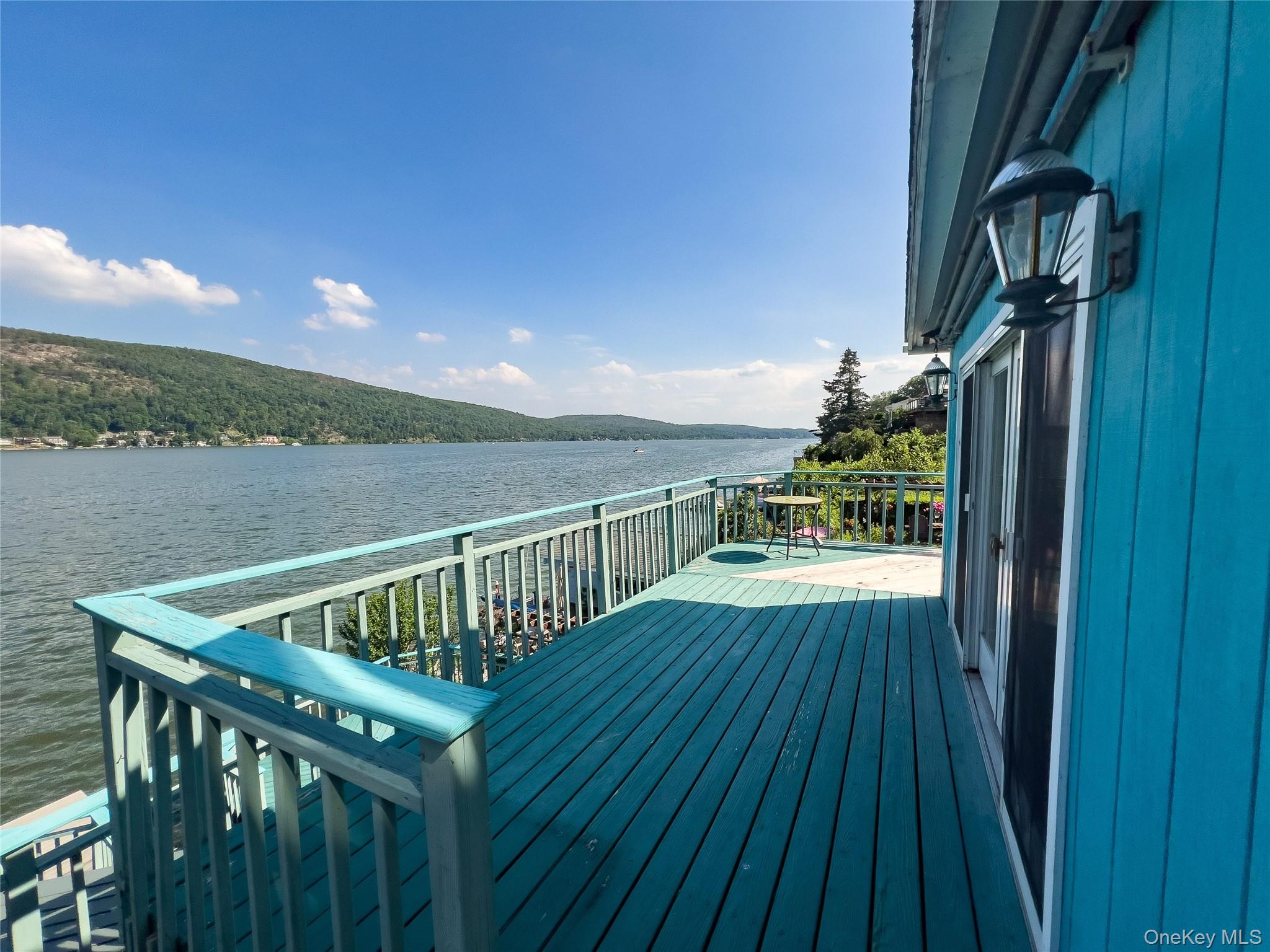 582 Jersey Avenue, Greenwood Lake, NY 10925