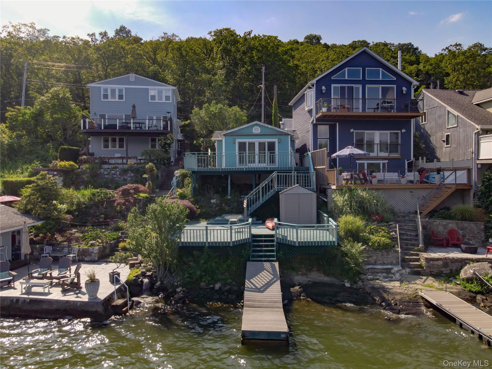 582 Jersey Avenue, Greenwood Lake, NY 10925