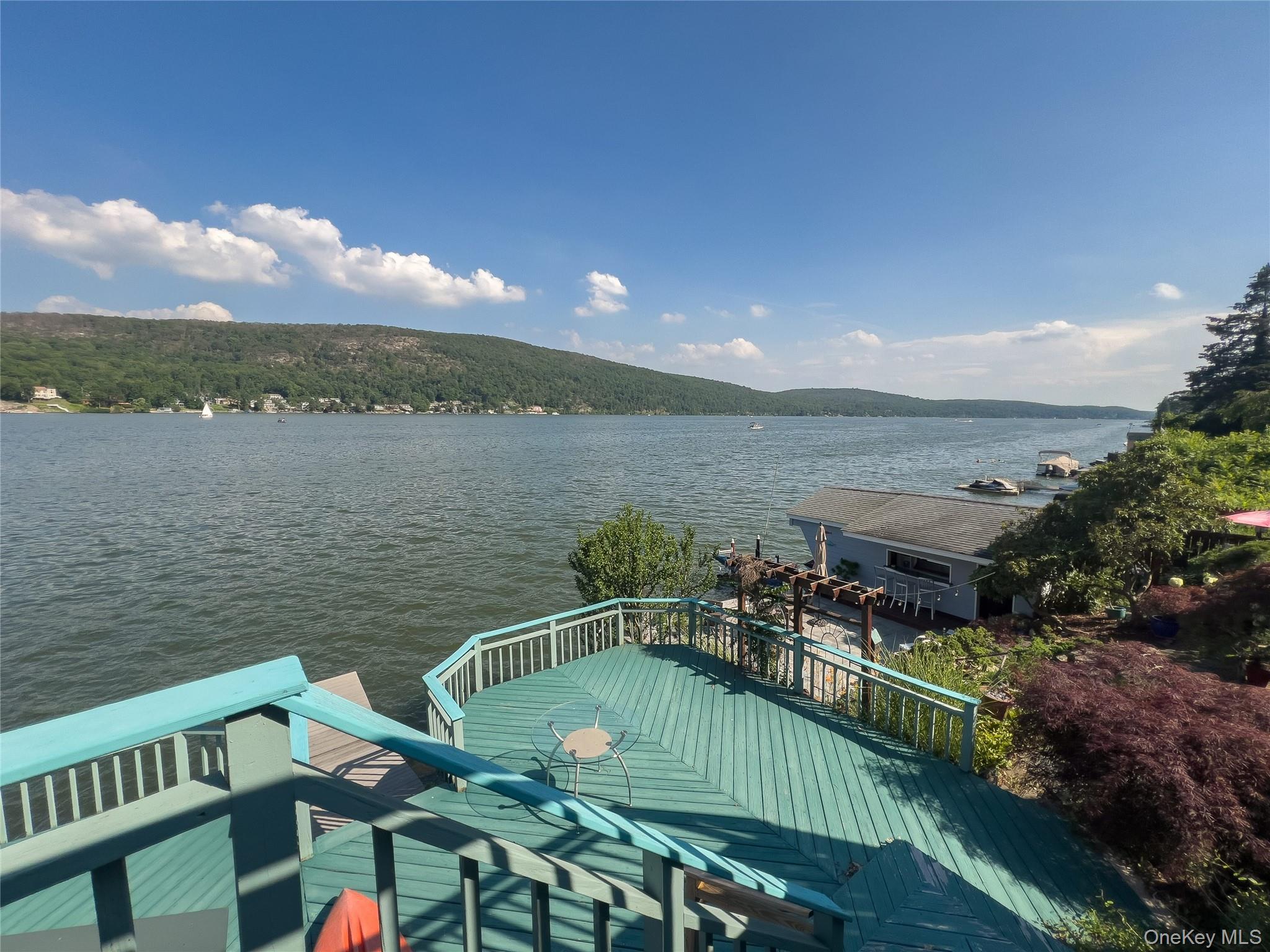 582 Jersey Avenue, Greenwood Lake, NY 10925