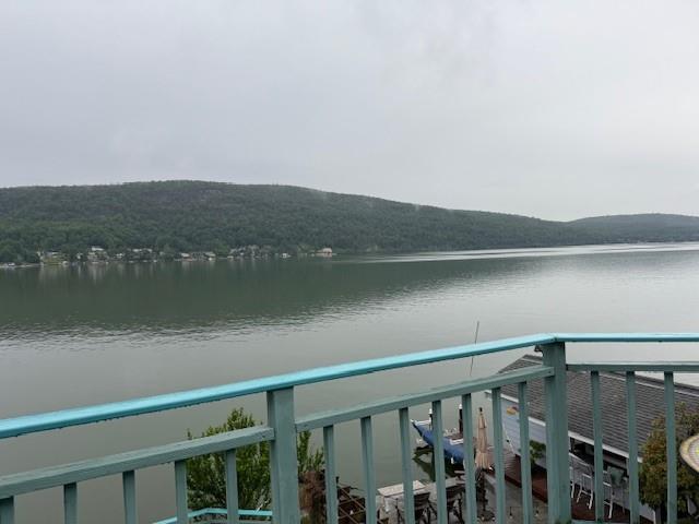 582 Jersey Avenue, Greenwood Lake, NY 10925