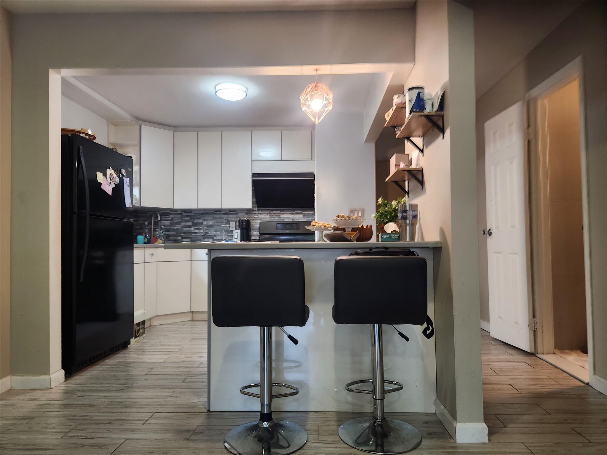 240-02 70th Avenue # 1C, Douglaston, NY 11362