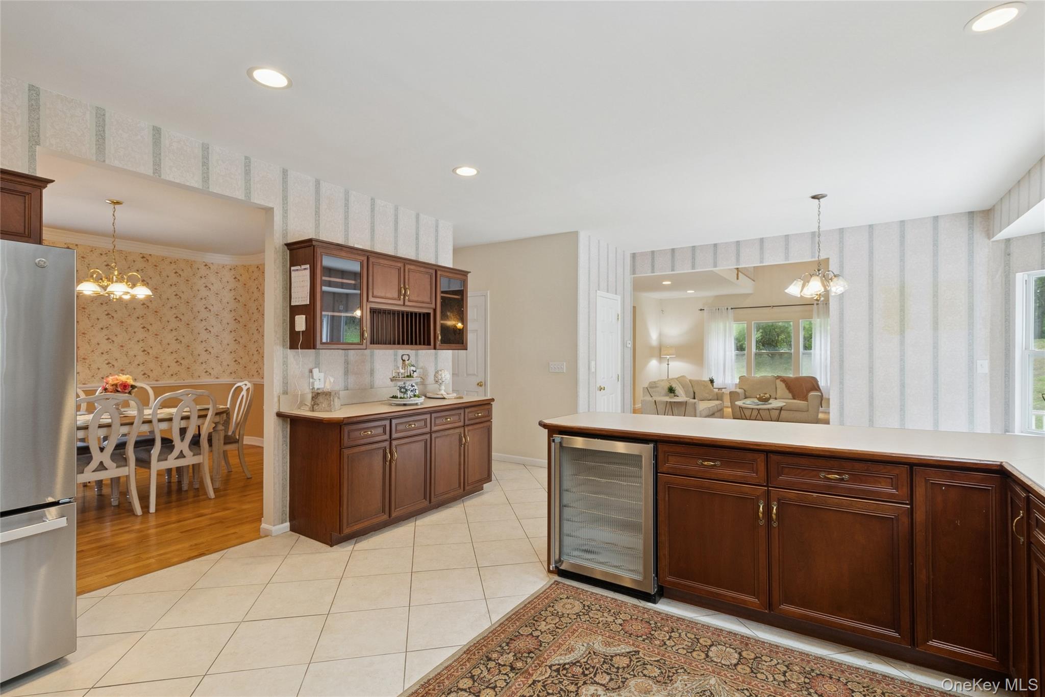 3 Heidi Lane, Mount Sinai, NY 11766