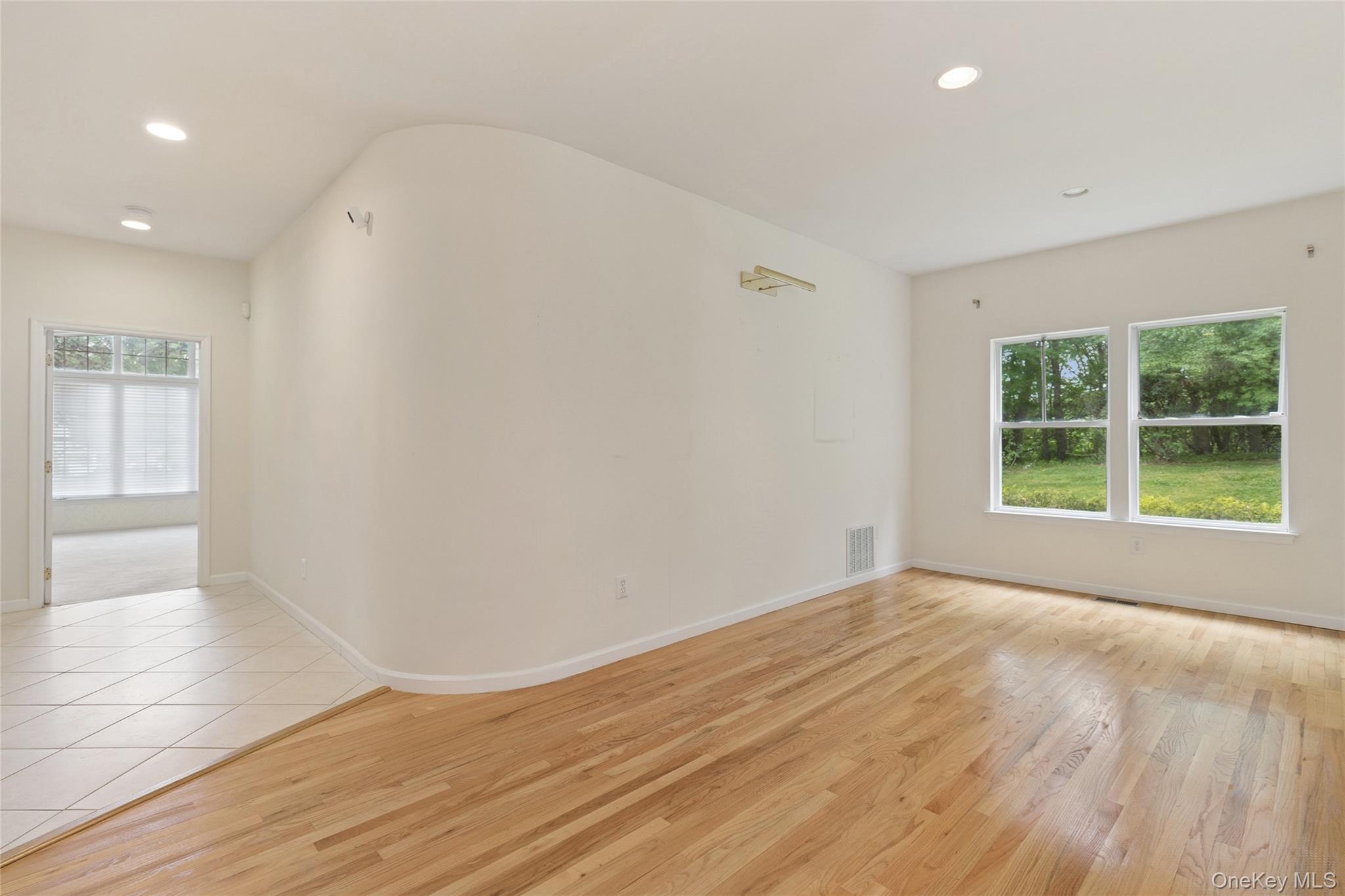 3 Heidi Lane, Mount Sinai, NY 11766