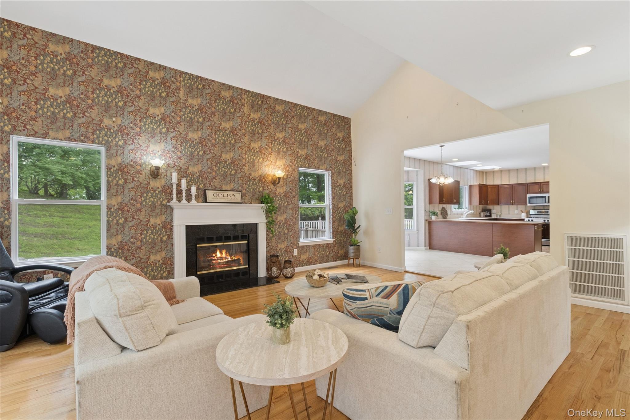 3 Heidi Lane, Mount Sinai, NY 11766