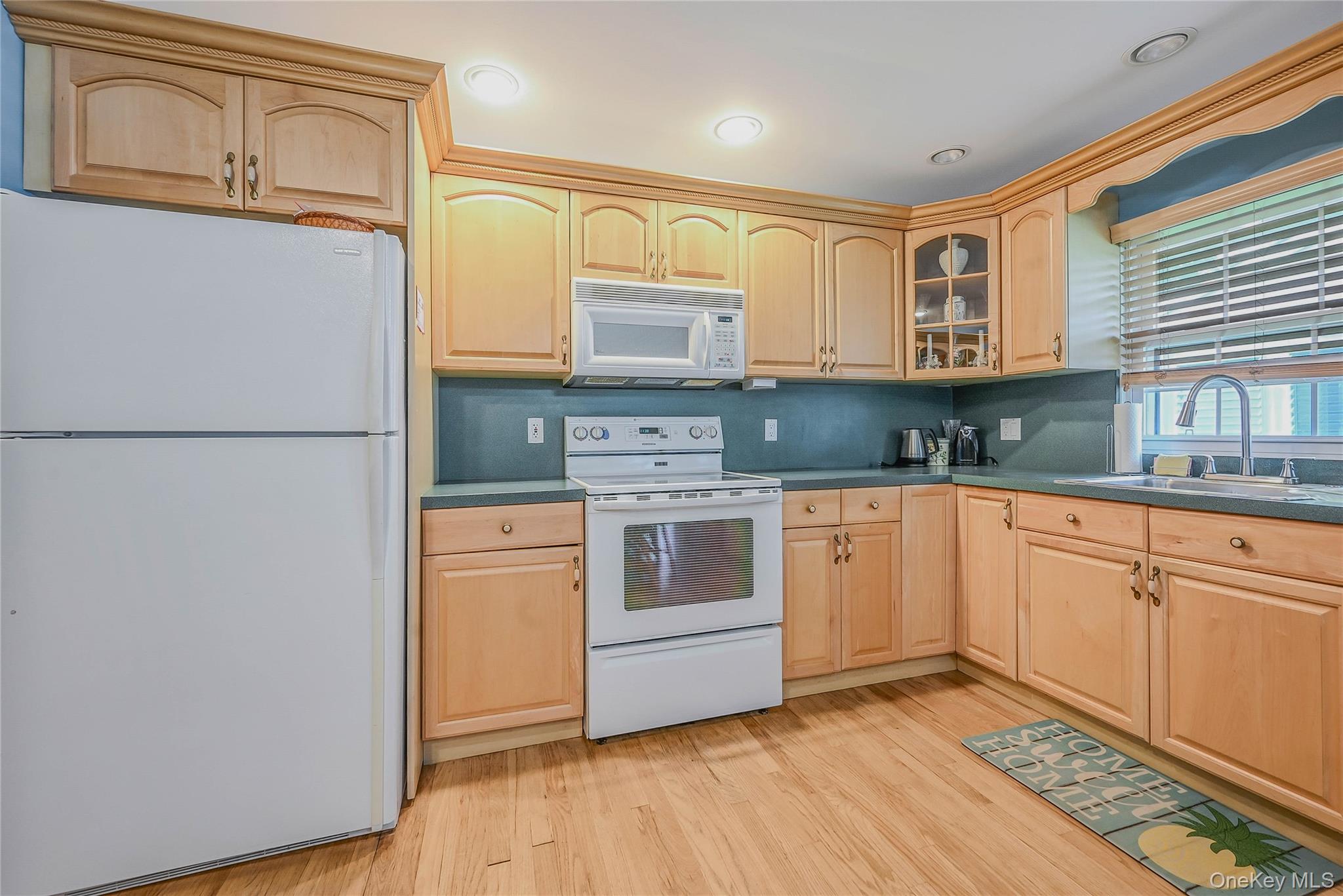 151 Laurance Lane, Ridge, NY 11961