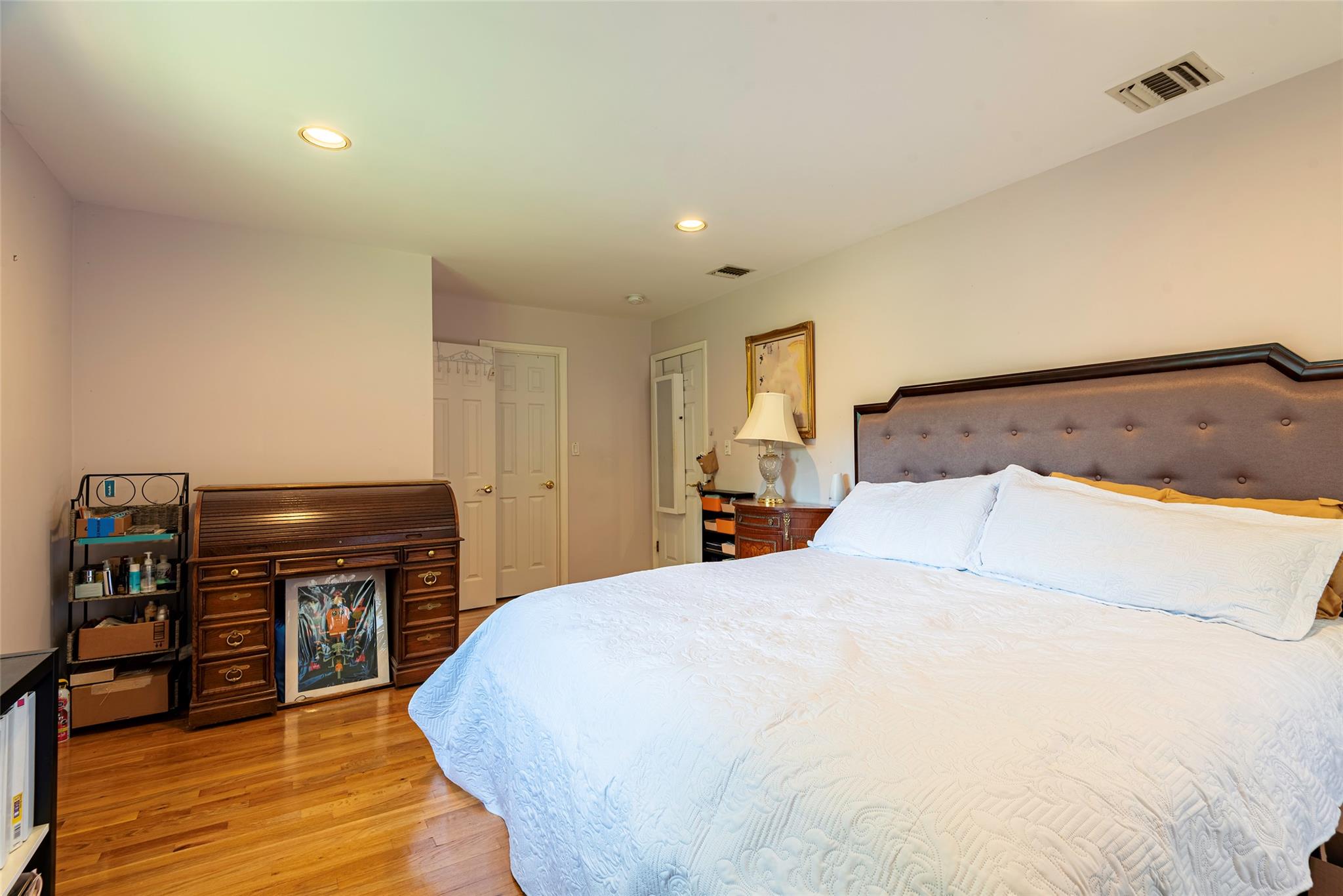 53 Vista Hill Road, Great Neck, NY 11021