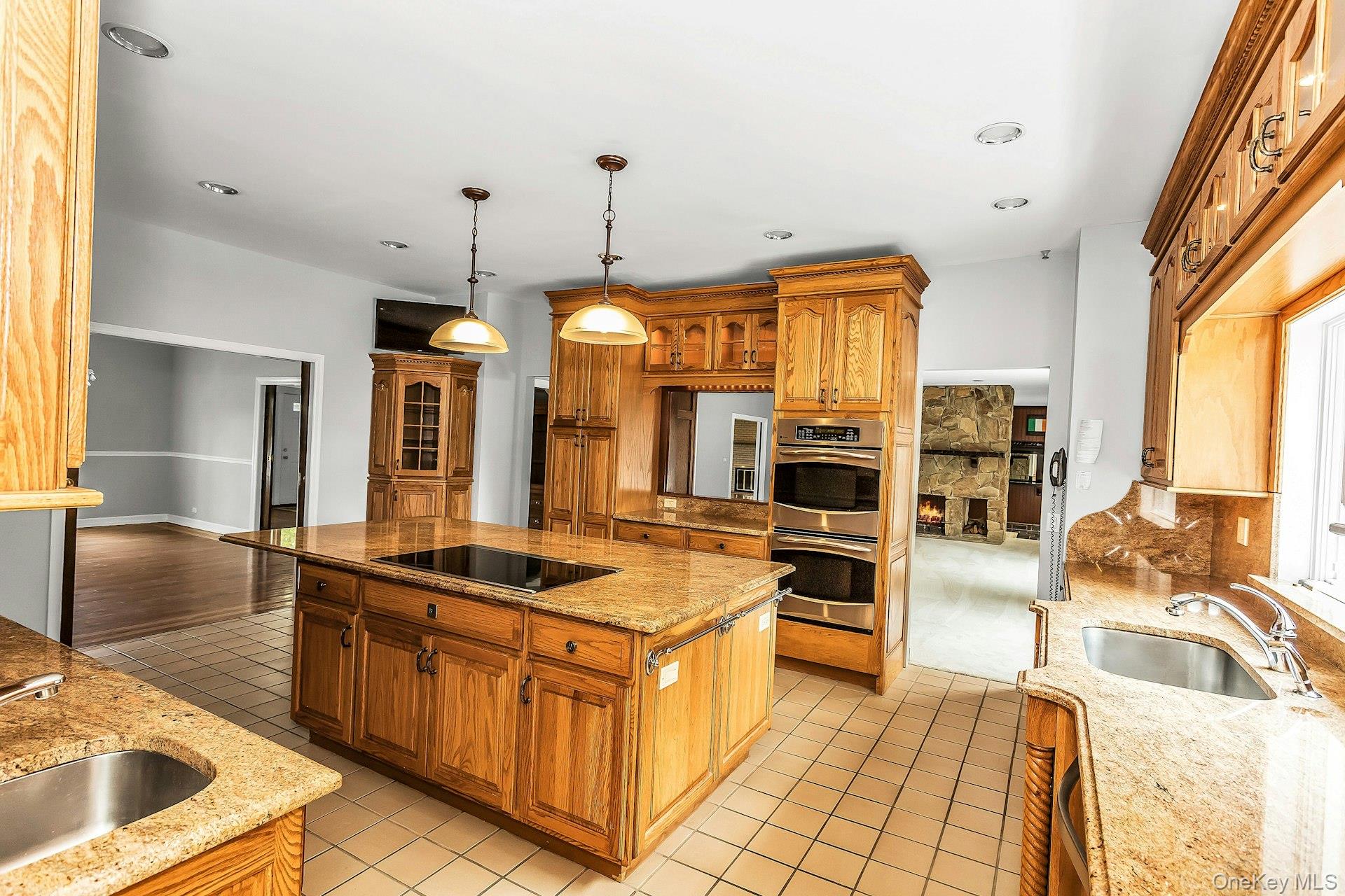 12 Orient Avenue, Northport, NY 11768