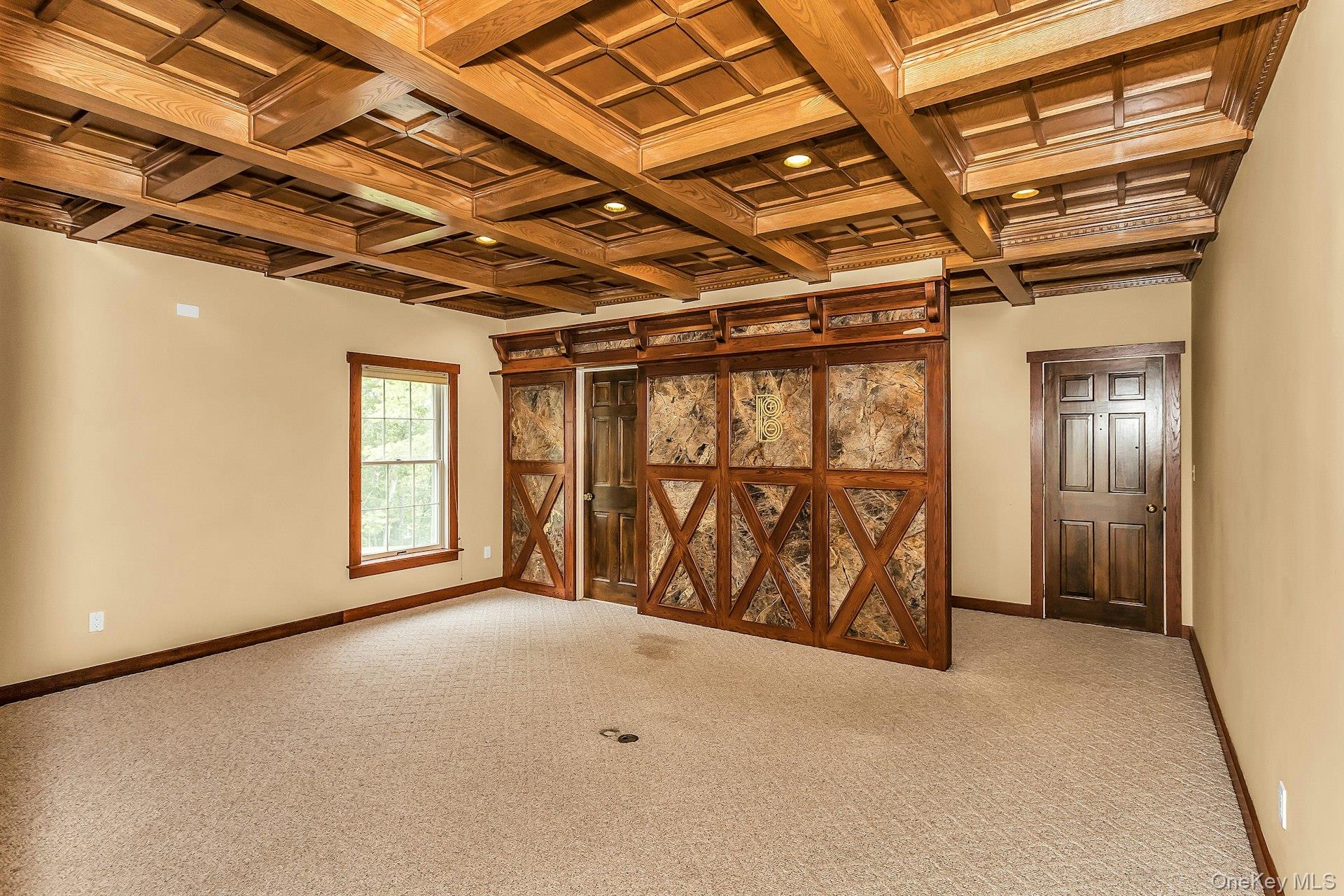 12 Orient Avenue, Northport, NY 11768