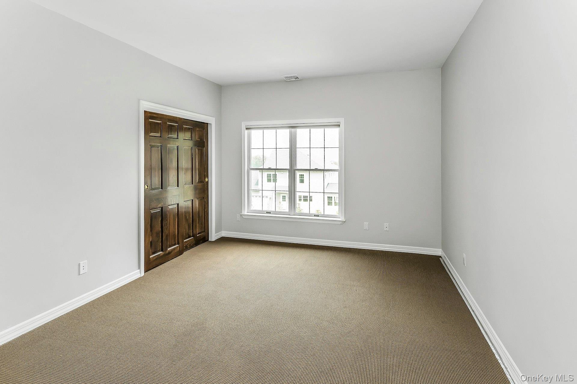 12 Orient Avenue, Northport, NY 11768