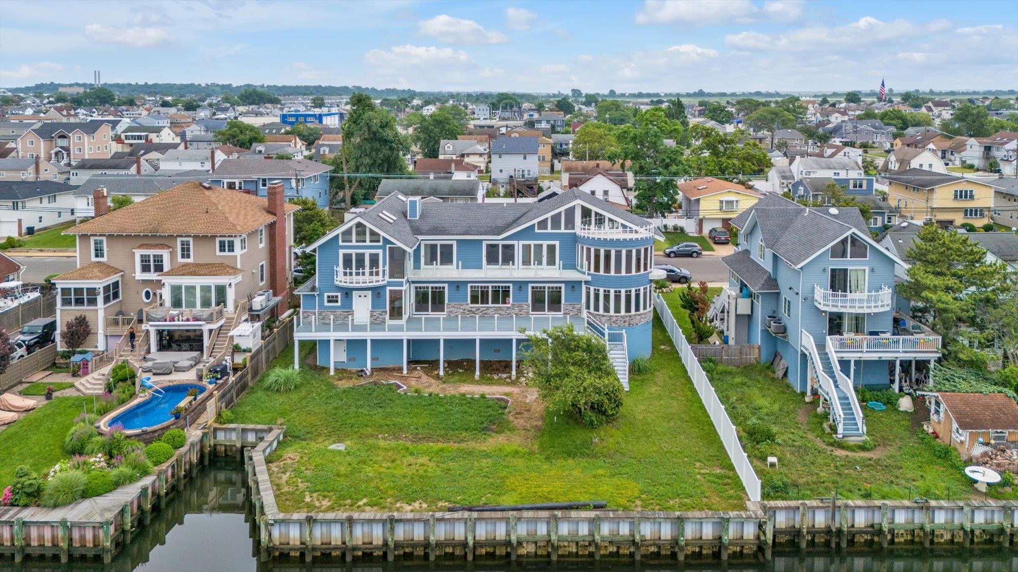 744 S Long Beach Avenue, Freeport, NY 11520