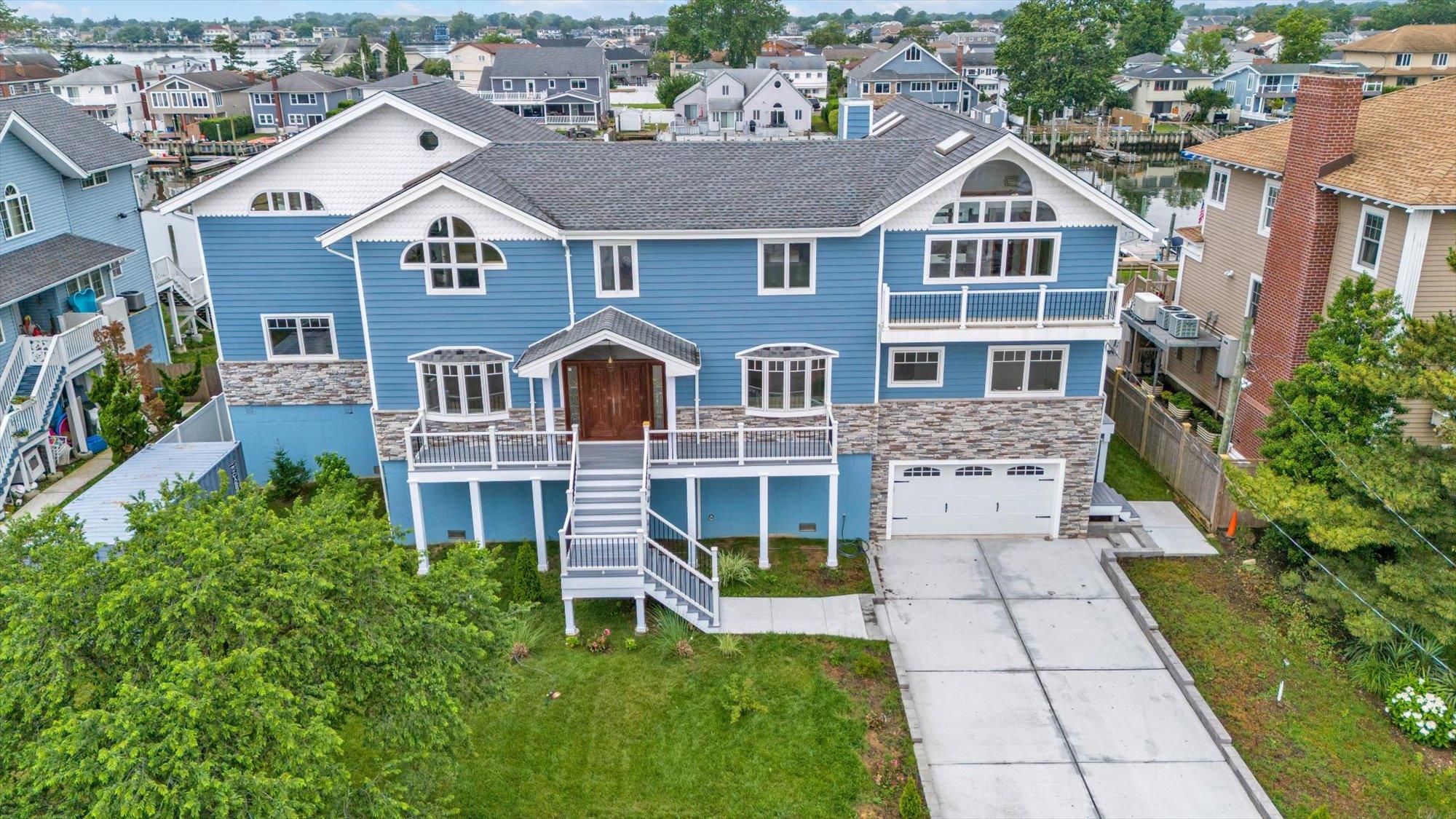 744 S Long Beach Avenue, Freeport, NY 11520