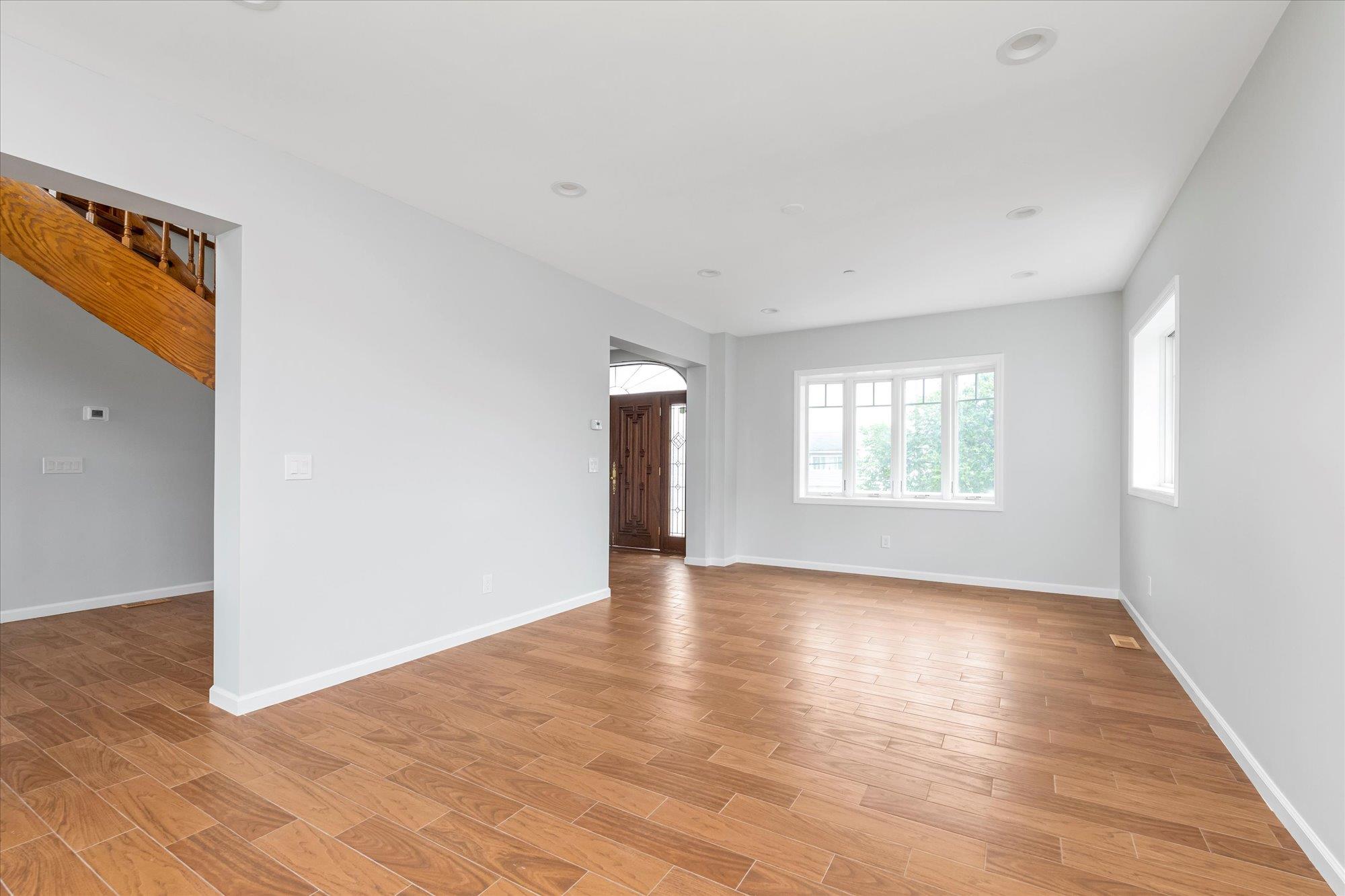 744 S Long Beach Avenue, Freeport, NY 11520