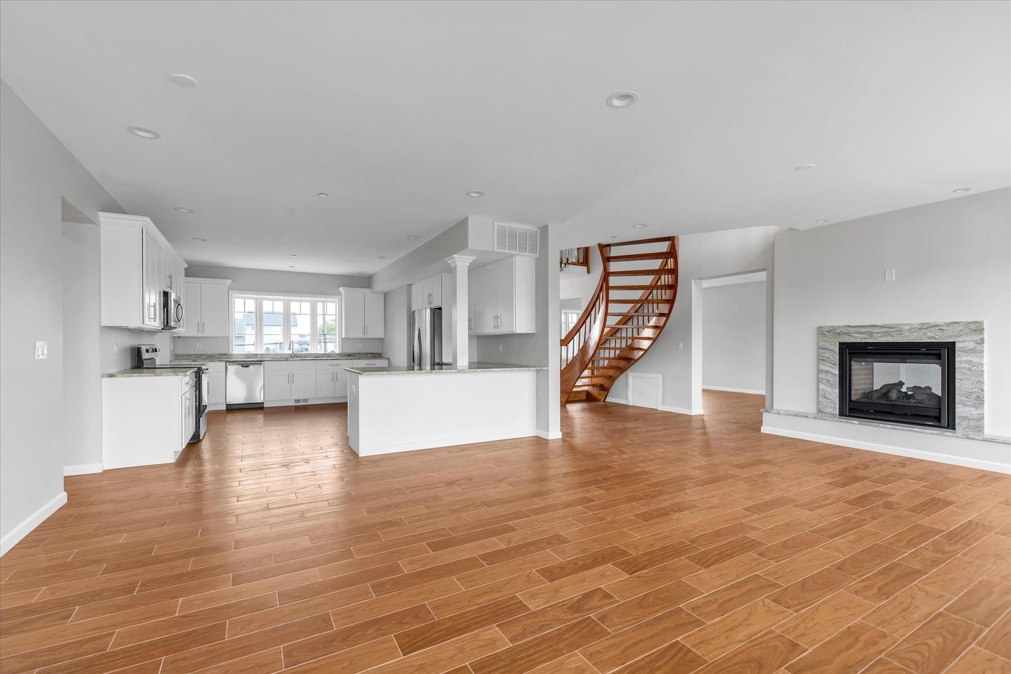 744 S Long Beach Avenue, Freeport, NY 11520