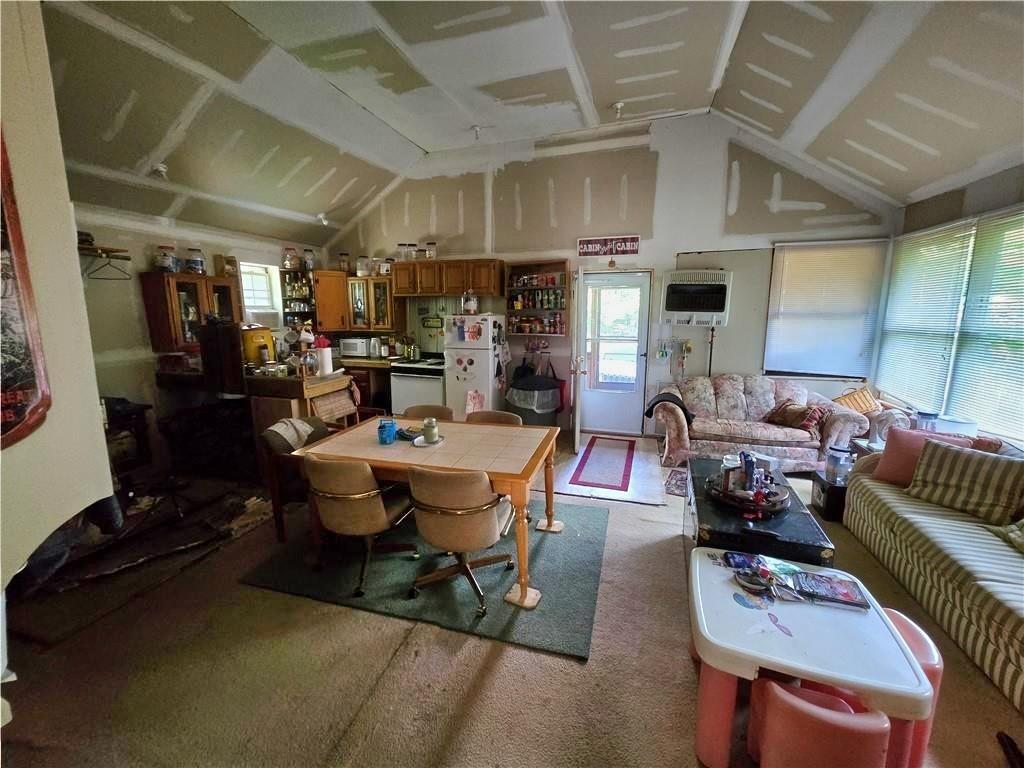 646 Dufton Hollow Road, Hancock, NY 13783