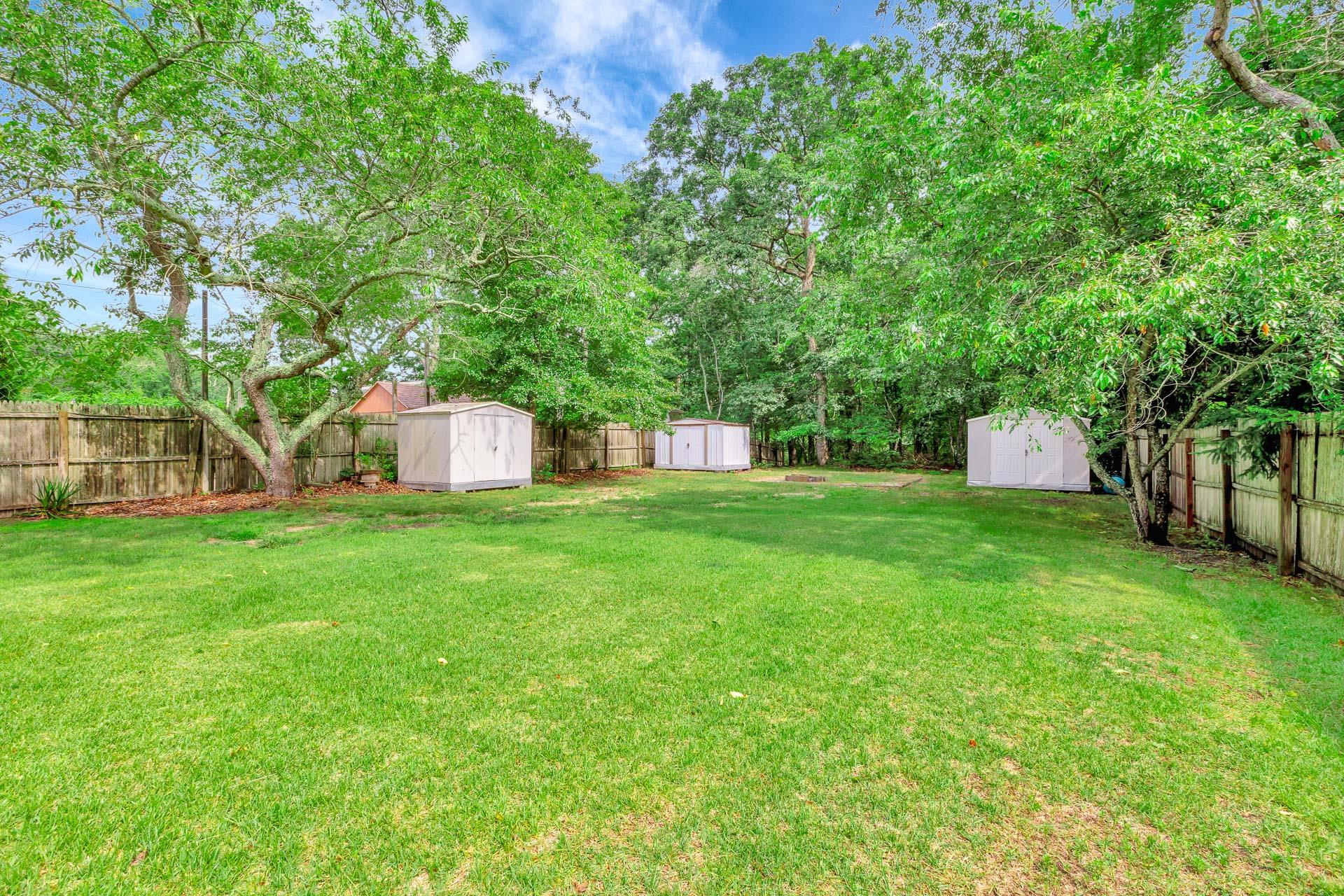 137 Riverside Avenue, Mastic Beach, NY 11951