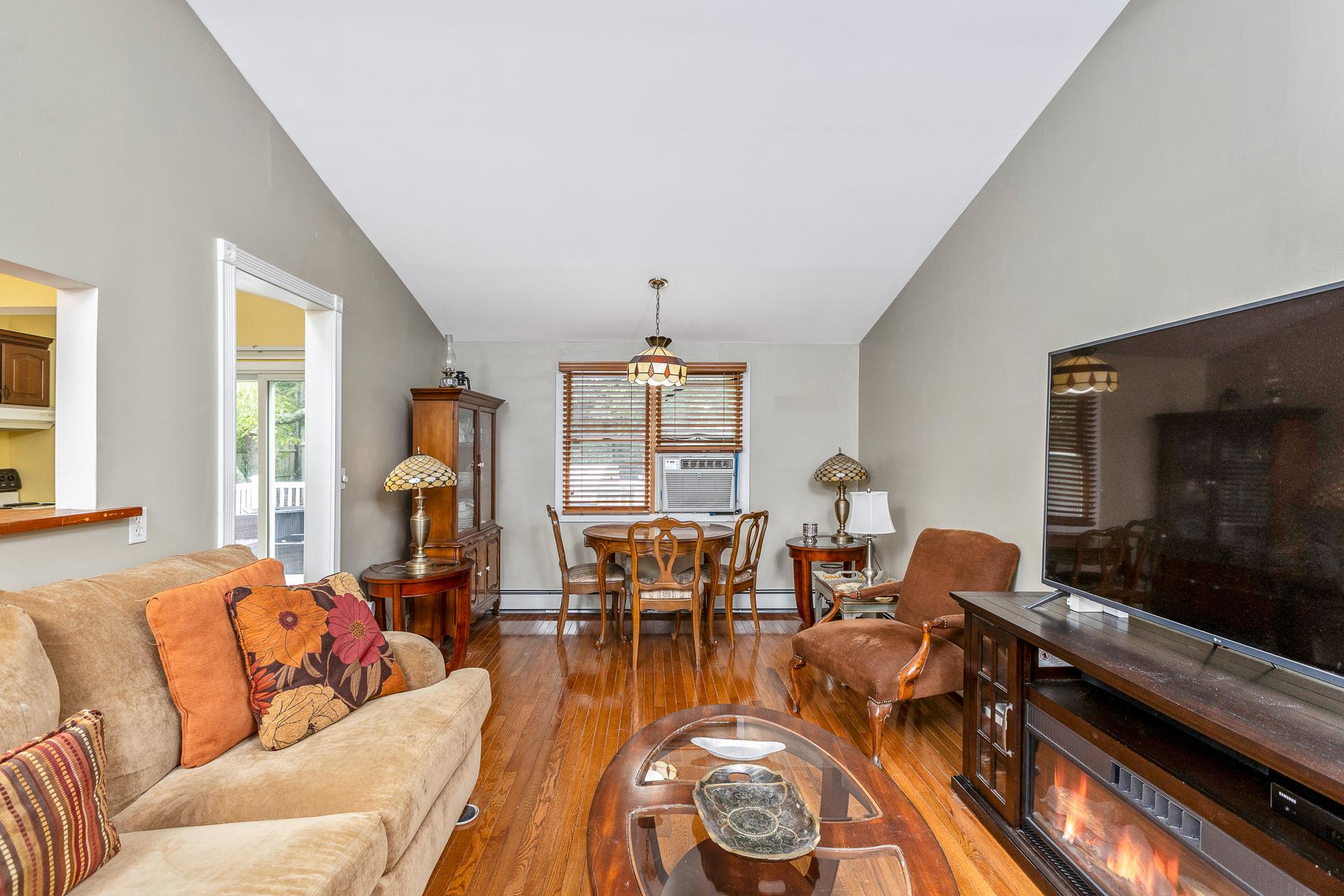 137 Riverside Avenue, Mastic Beach, NY 11951