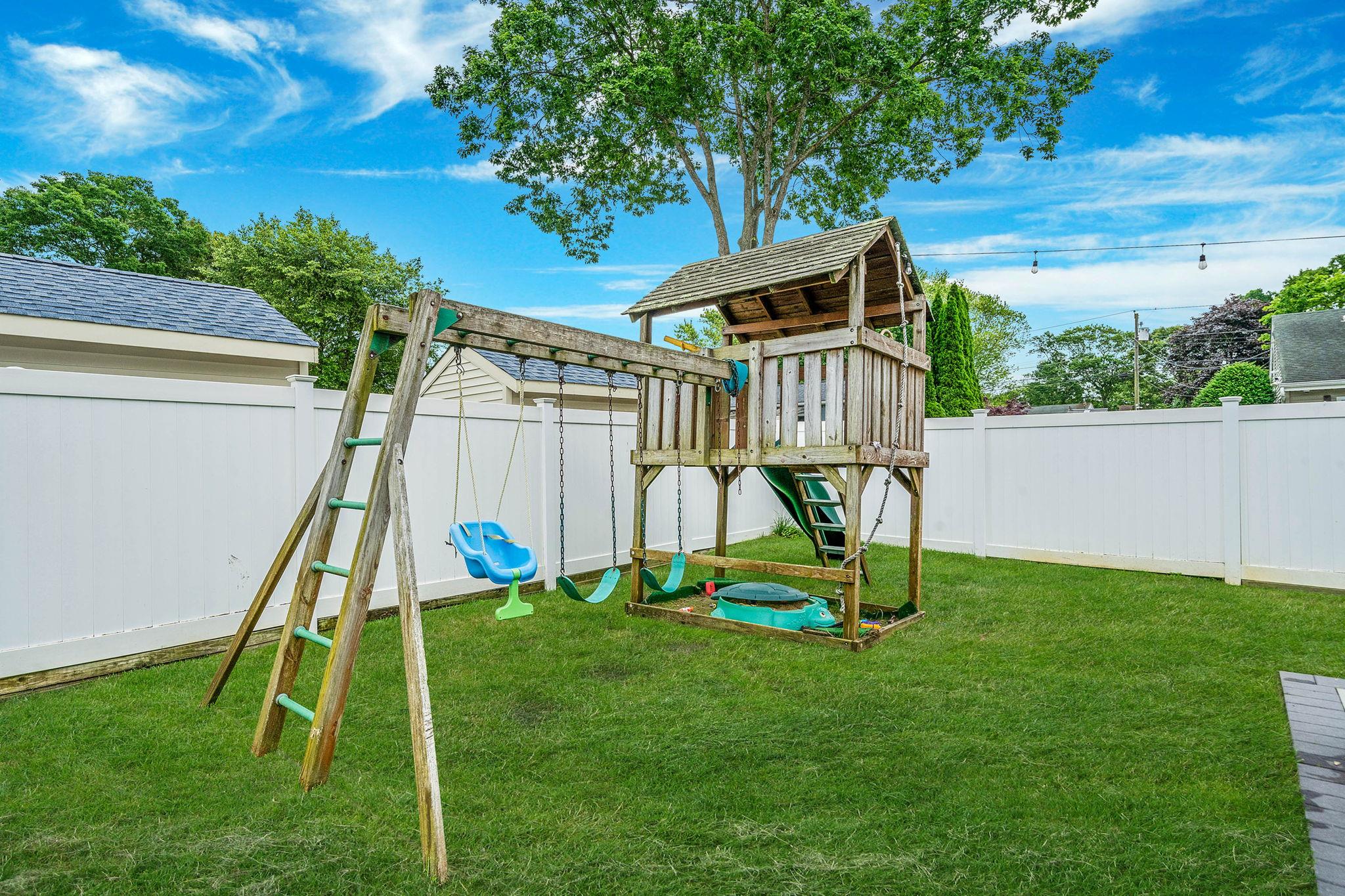 80 Breston Drive E, Shirley, NY 11967