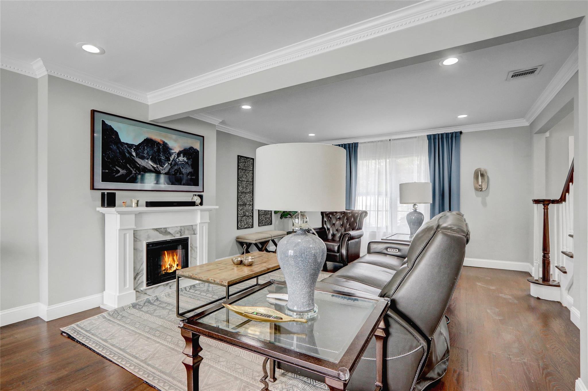 2441 New York Avenue, Melville, NY 11747