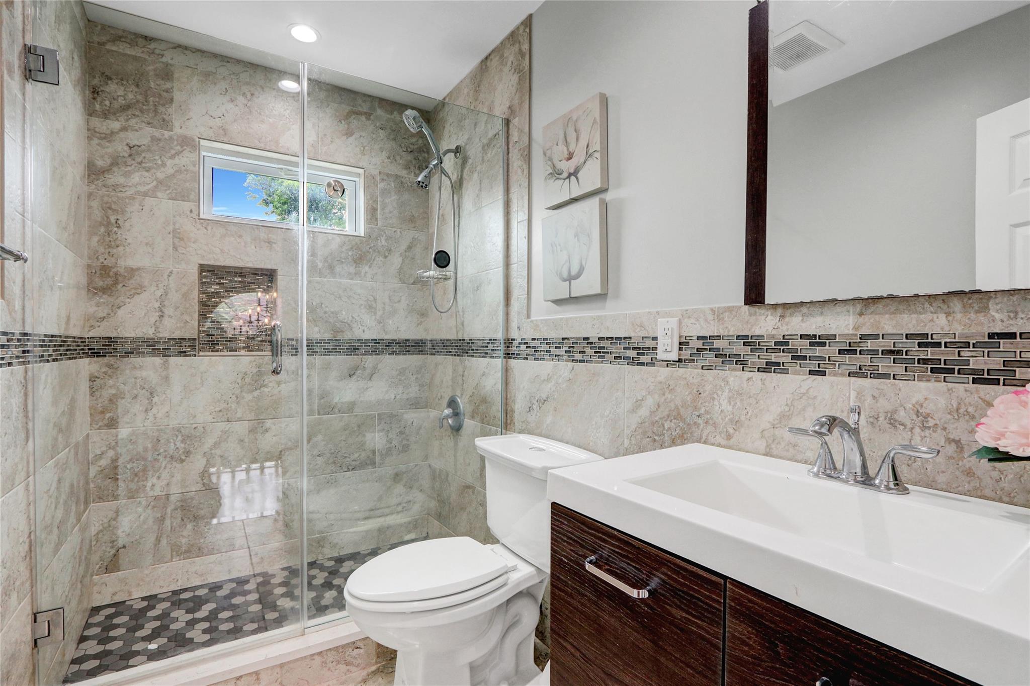 2441 New York Avenue, Melville, NY 11747