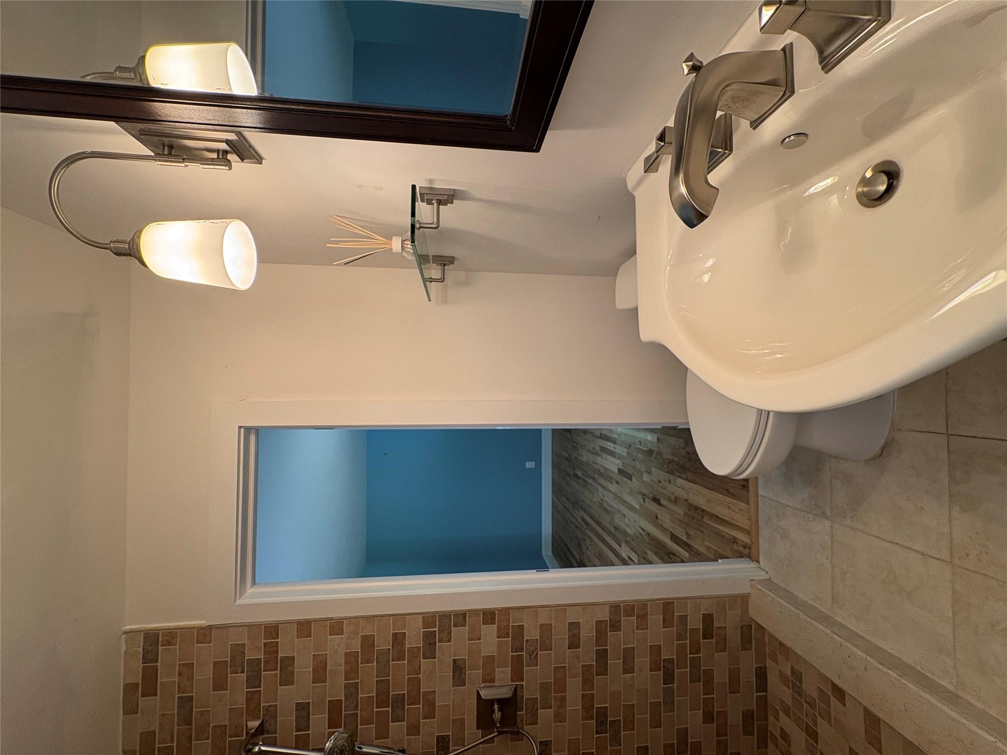 165 Roses Grove Road, Water Mill, NY 11976