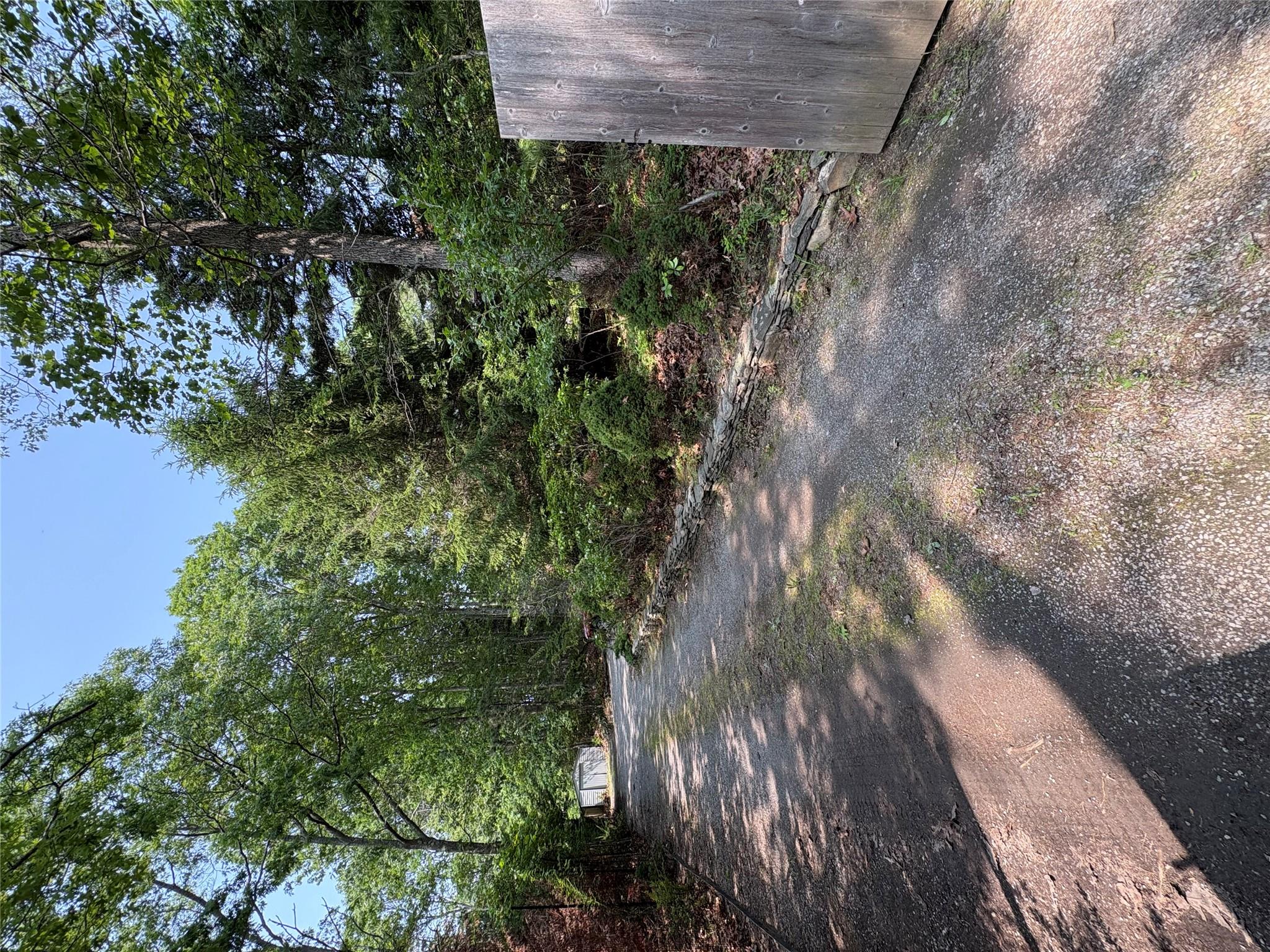 165 Roses Grove Road, Water Mill, NY 11976