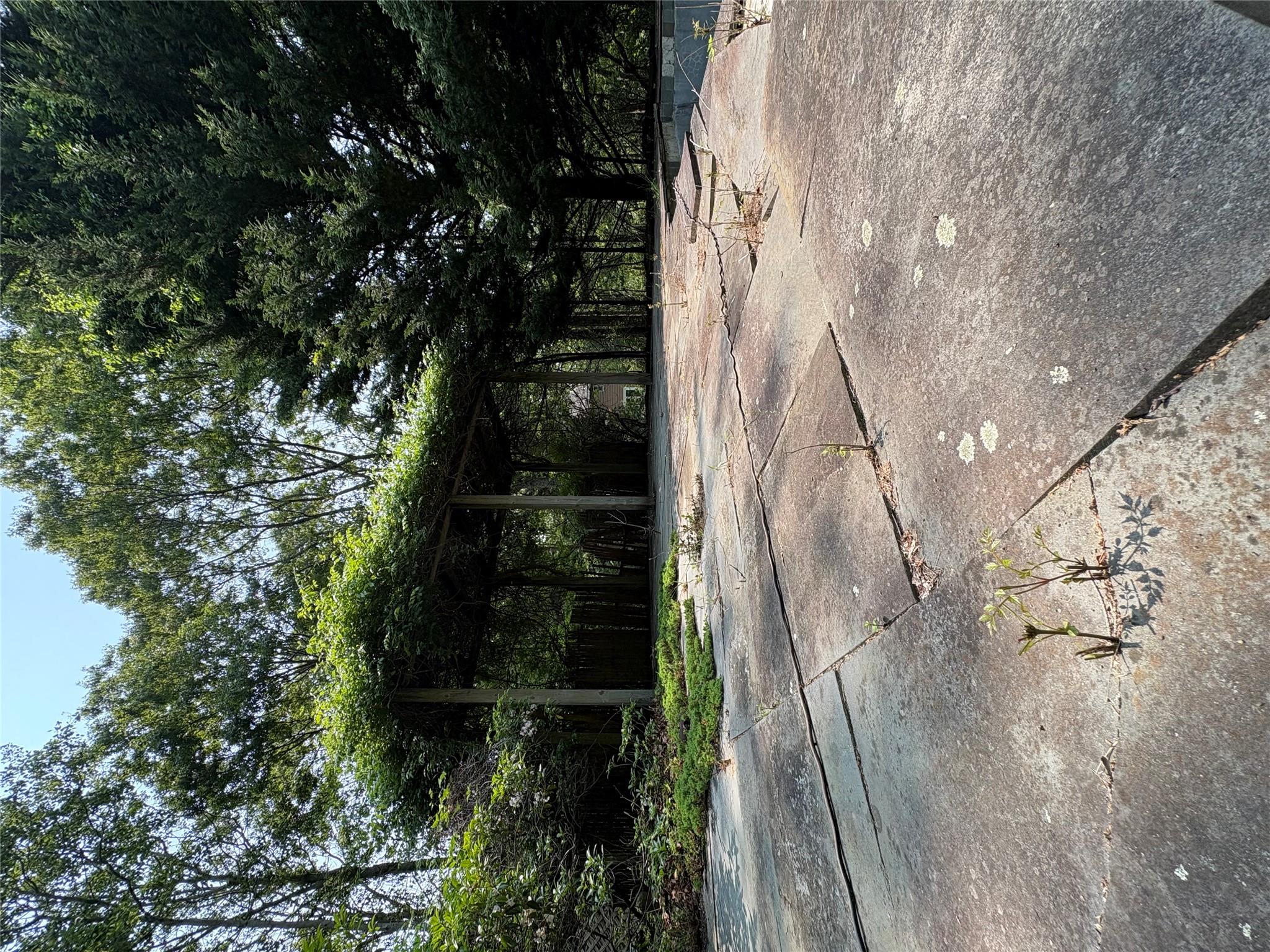 165 Roses Grove Road, Water Mill, NY 11976