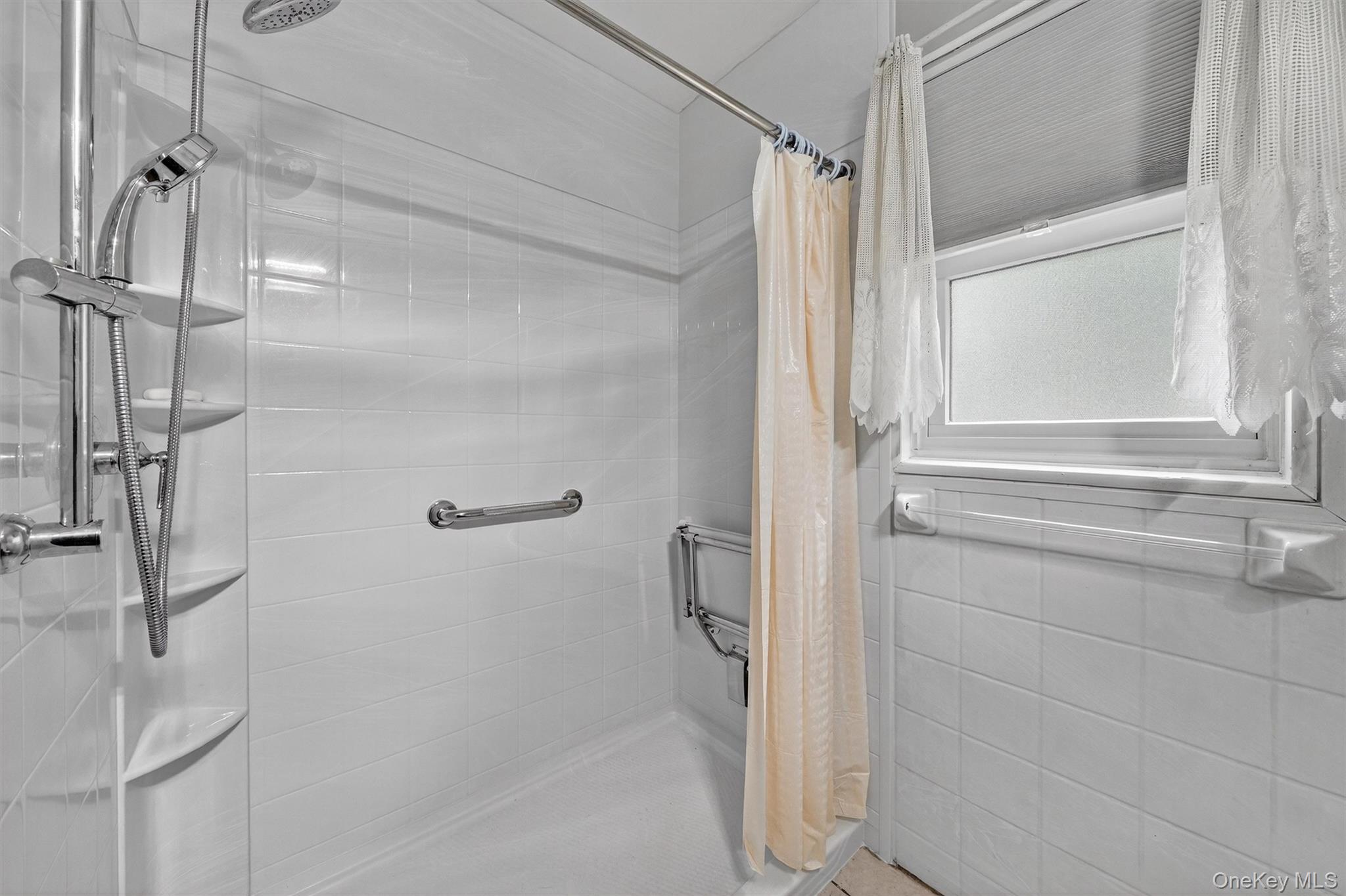 86 Demarest Avenue # 1, West Nyack, NY 10994