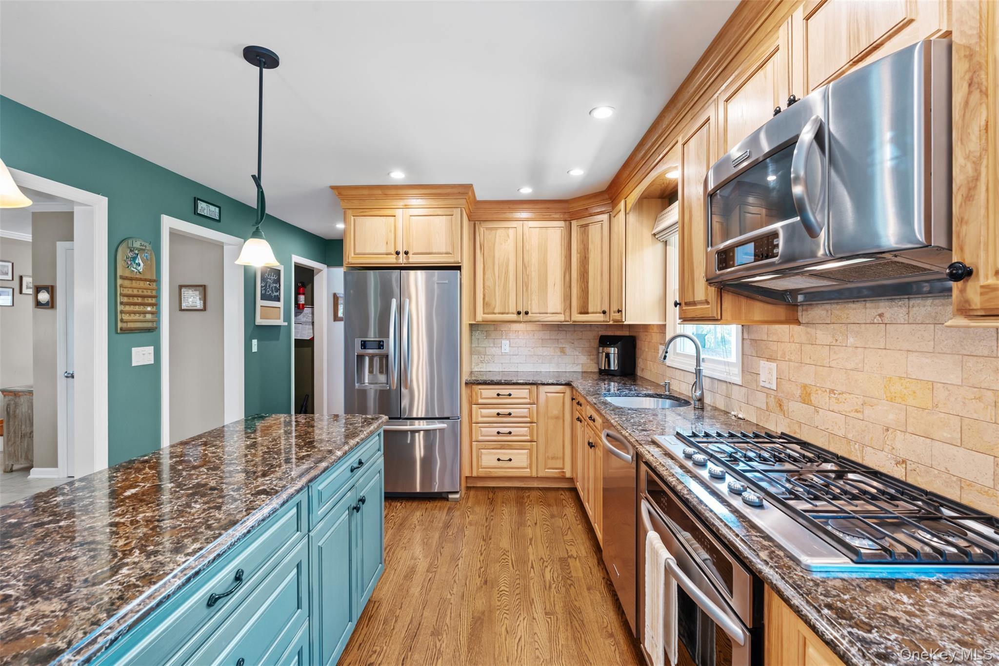 2 Ridge Street, Garnerville, NY 10923