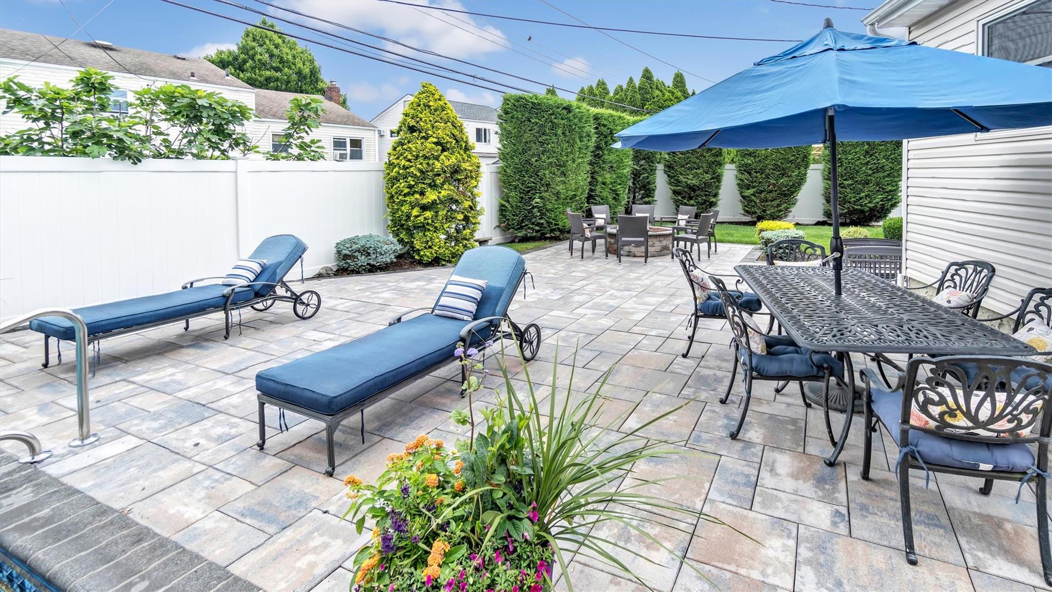 20 Margaret Road, Massapequa, NY 11758