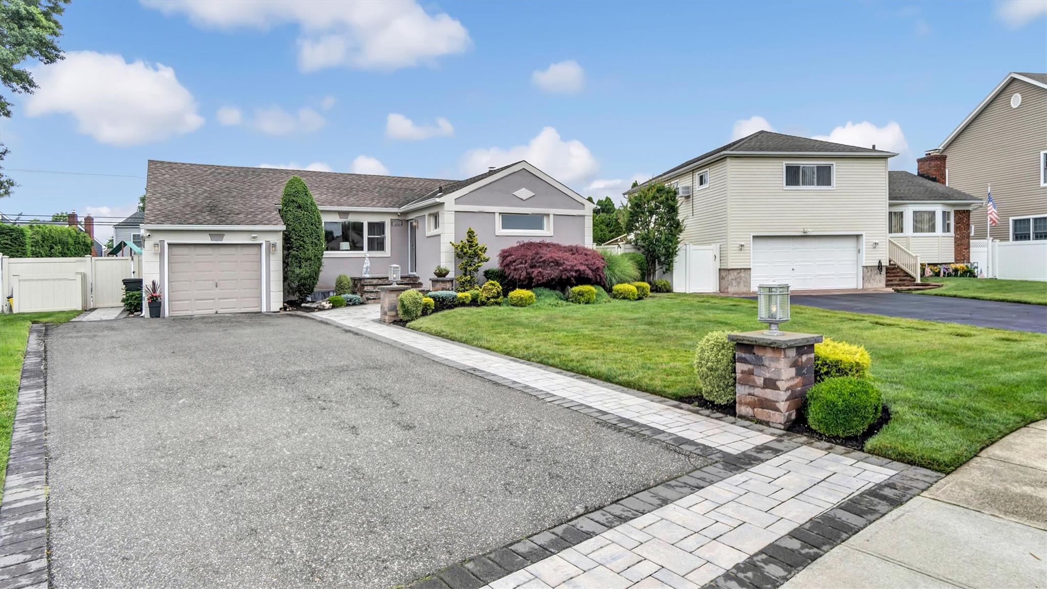 20 Margaret Road, Massapequa, NY 11758