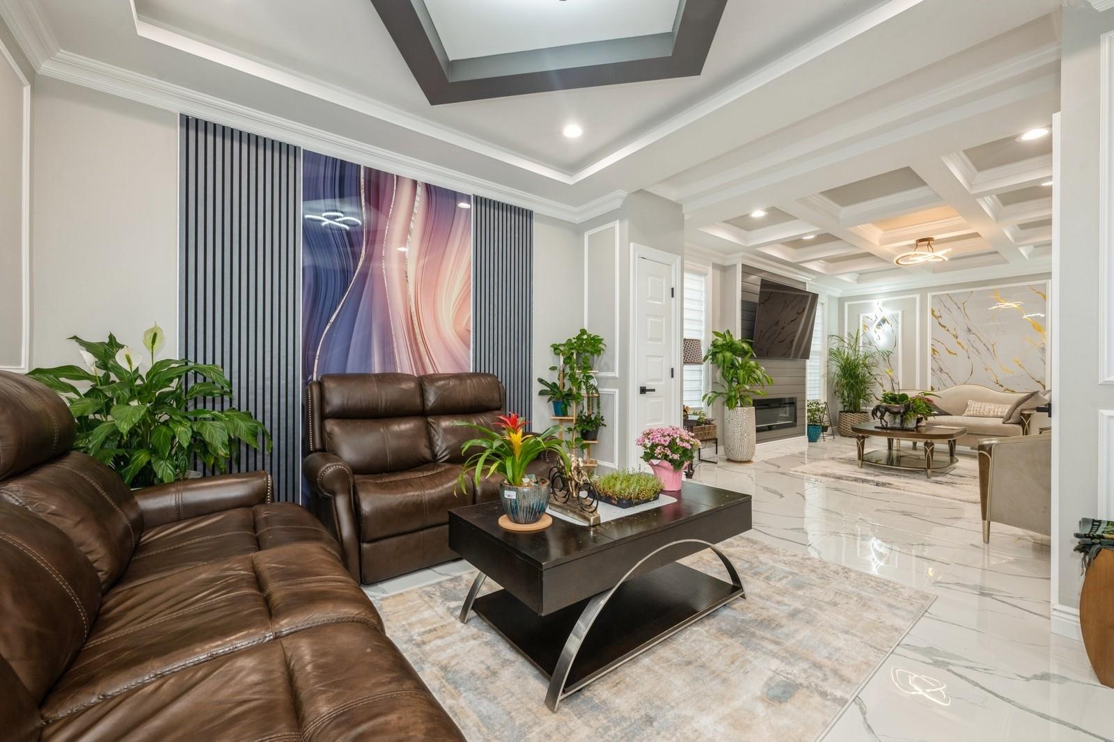 215 Marguerite Ave, South Floral Park, NY 11001