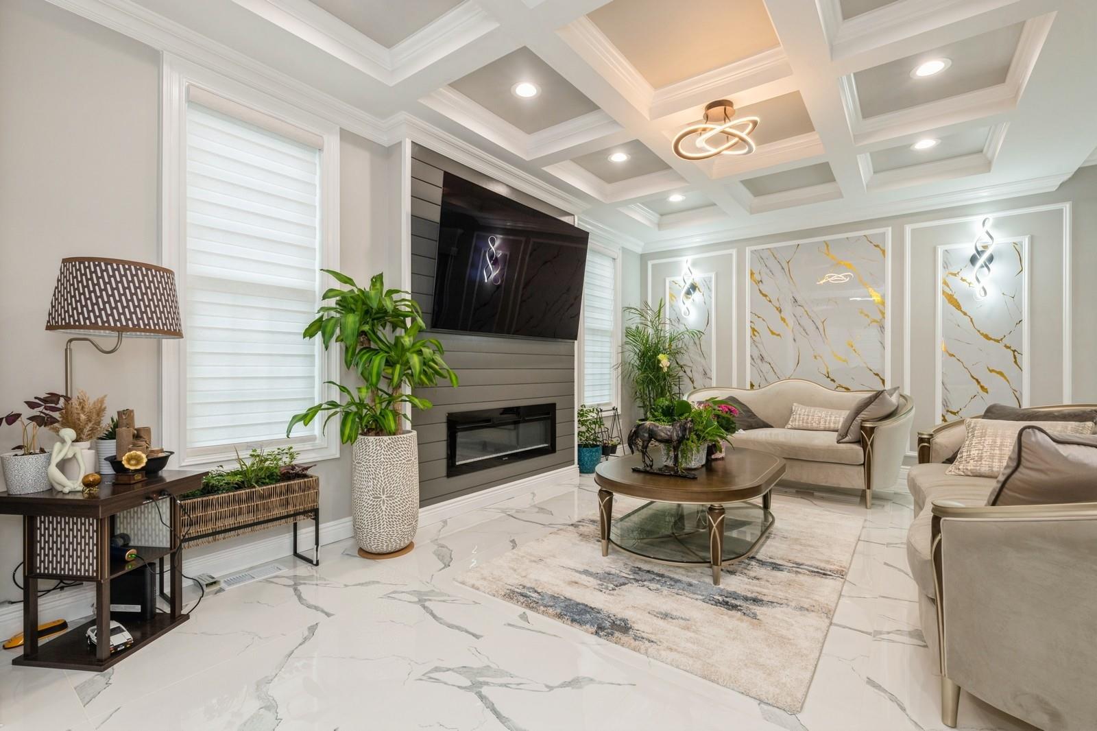 215 Marguerite Ave, South Floral Park, NY 11001